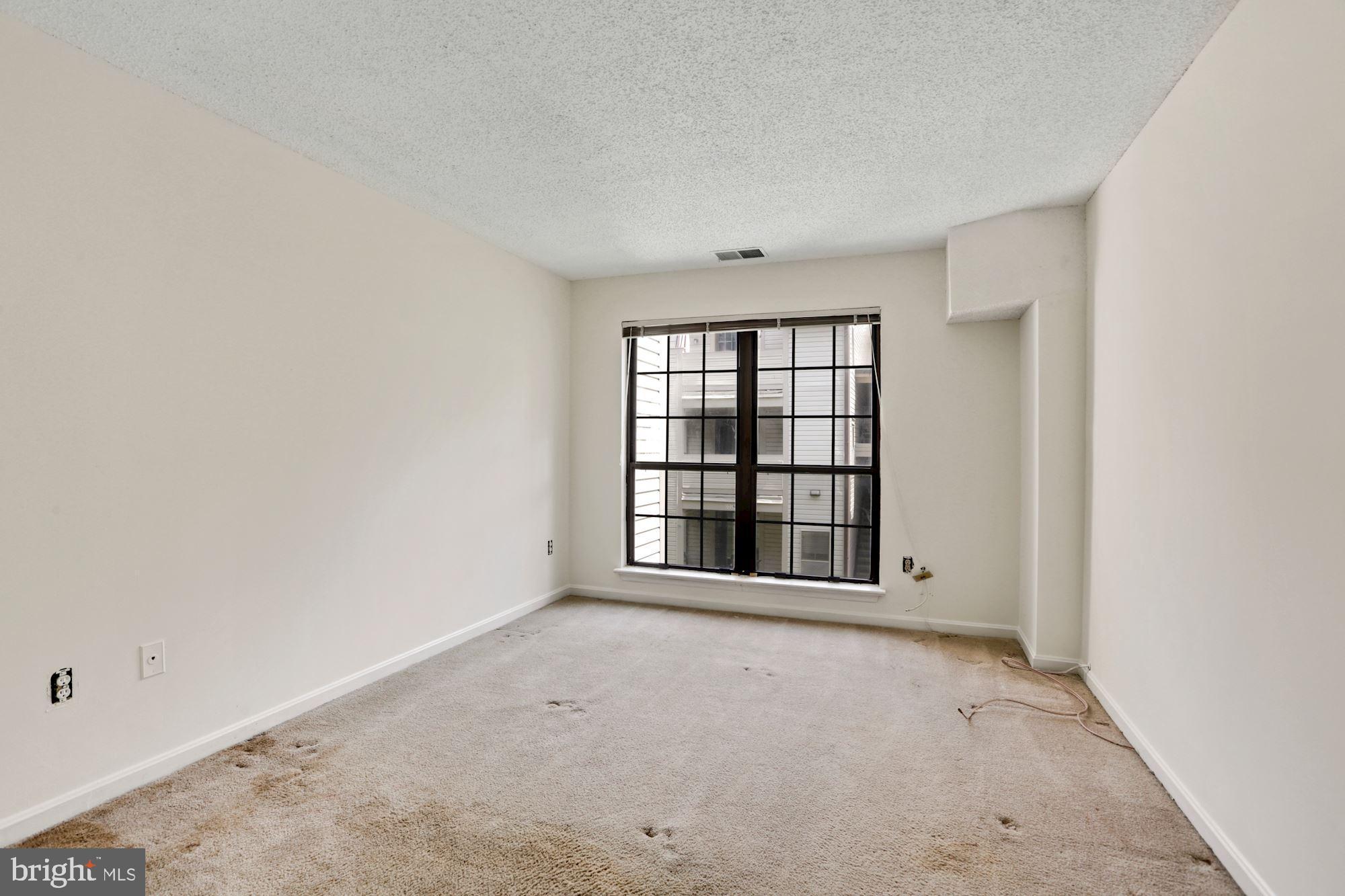 MANCHESTER LAKES - Residential