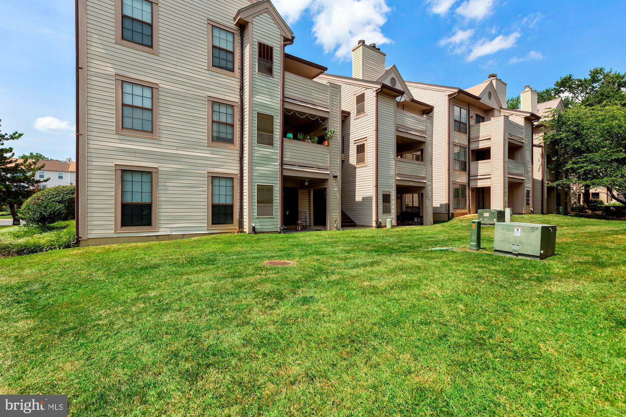 MANCHESTER LAKES - Residential