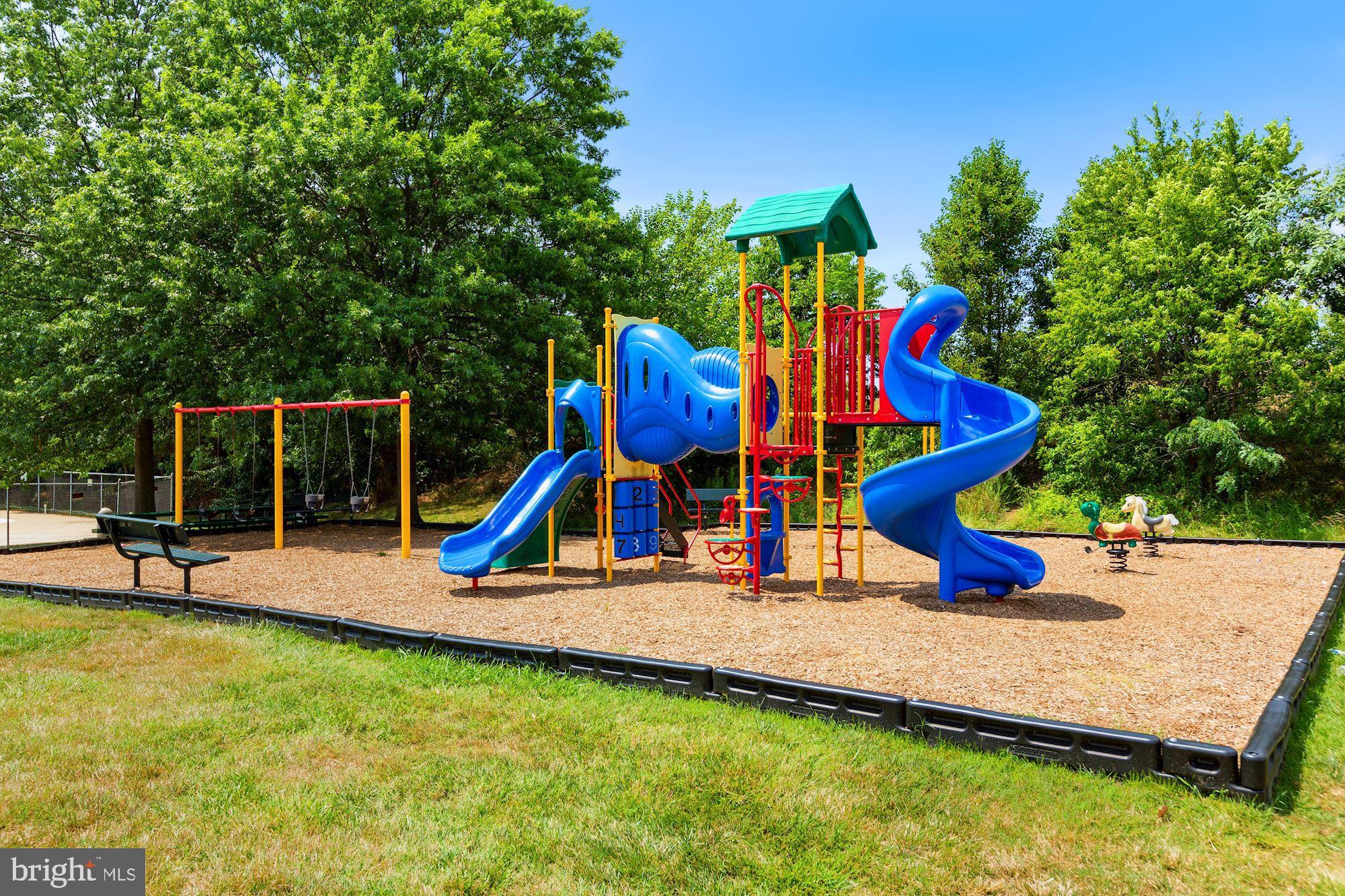 MANCHESTER LAKES - Residential