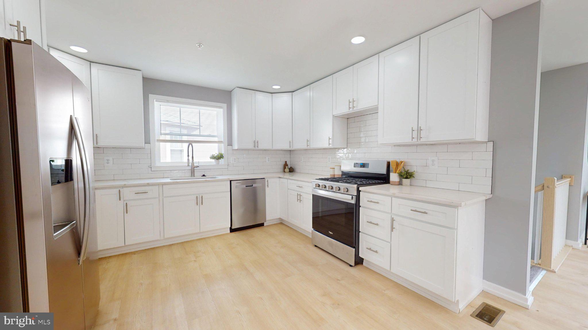 3811 RIDGECROFT ROAD