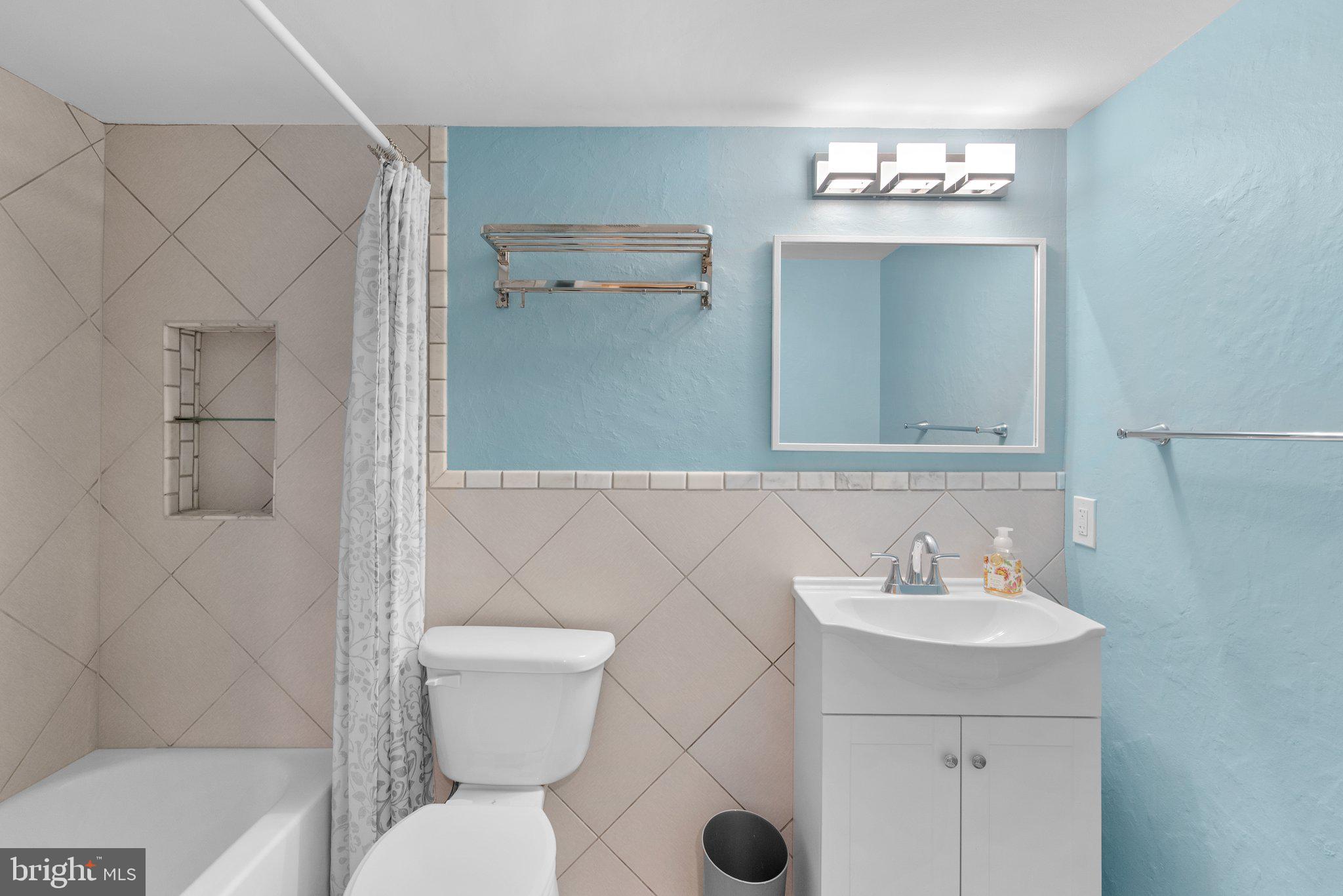 HYDE PARK - Residential