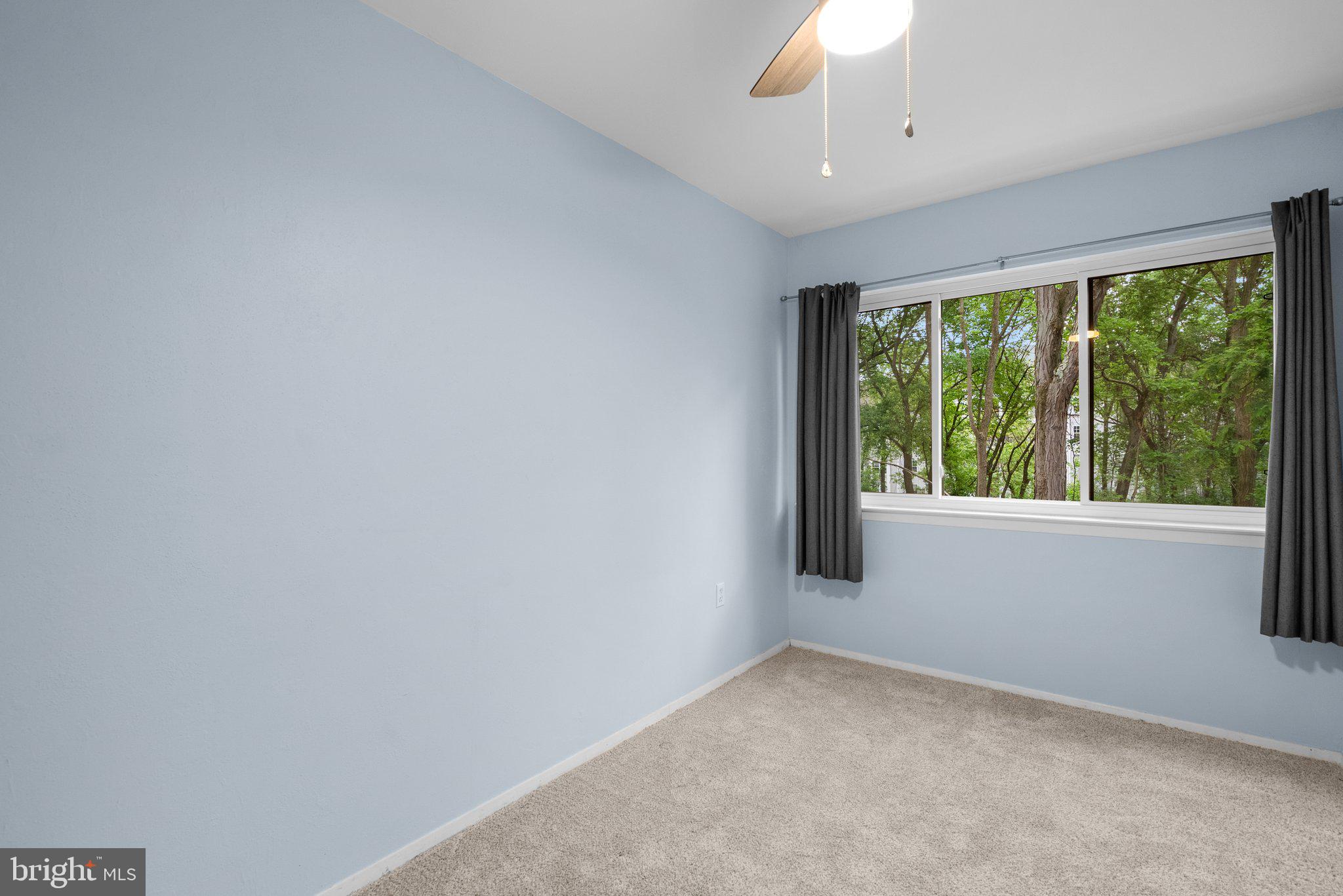 HYDE PARK - Residential