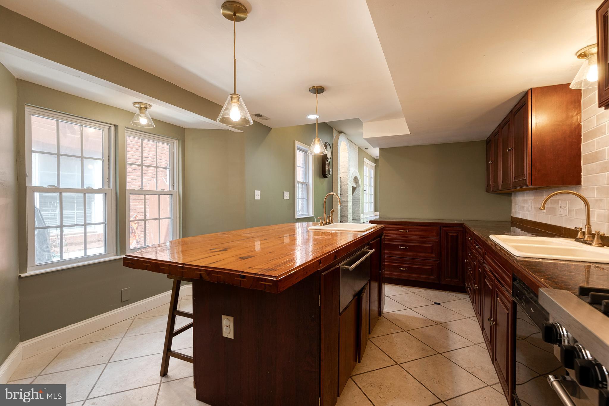 FEDERAL HILL HISTORIC DISTRICT - Residential