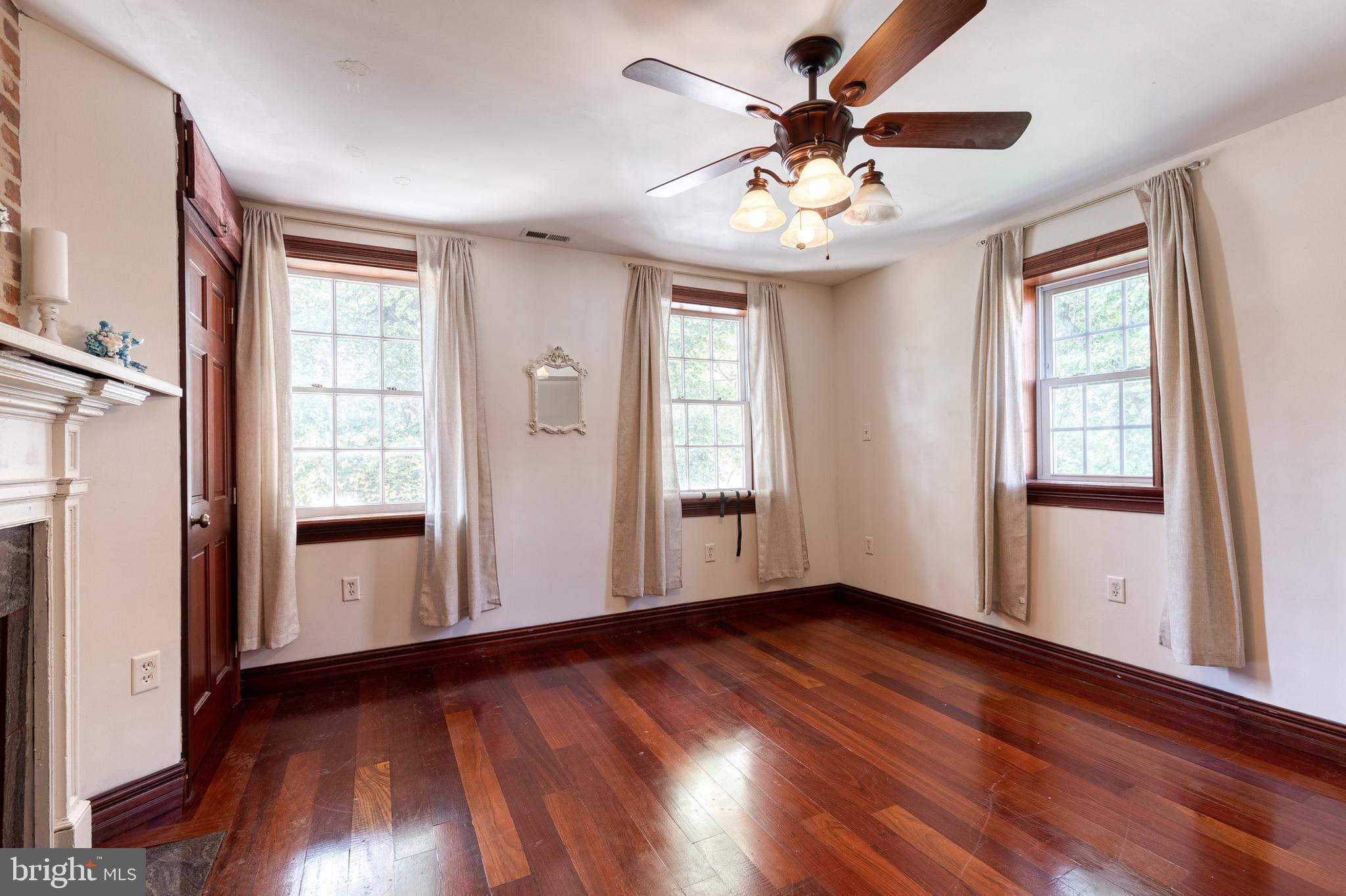 FEDERAL HILL HISTORIC DISTRICT - Residential