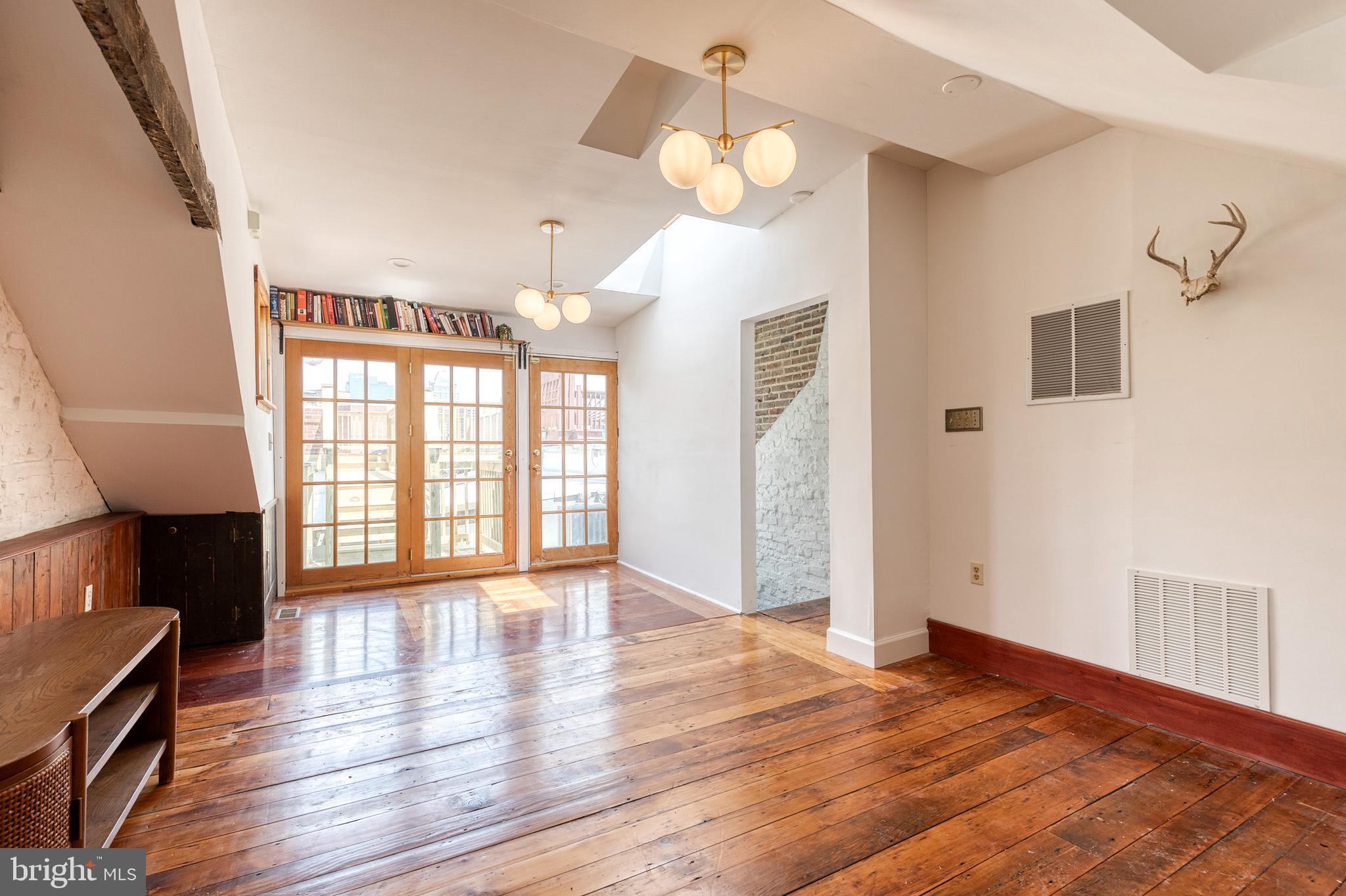 FEDERAL HILL HISTORIC DISTRICT - Residential