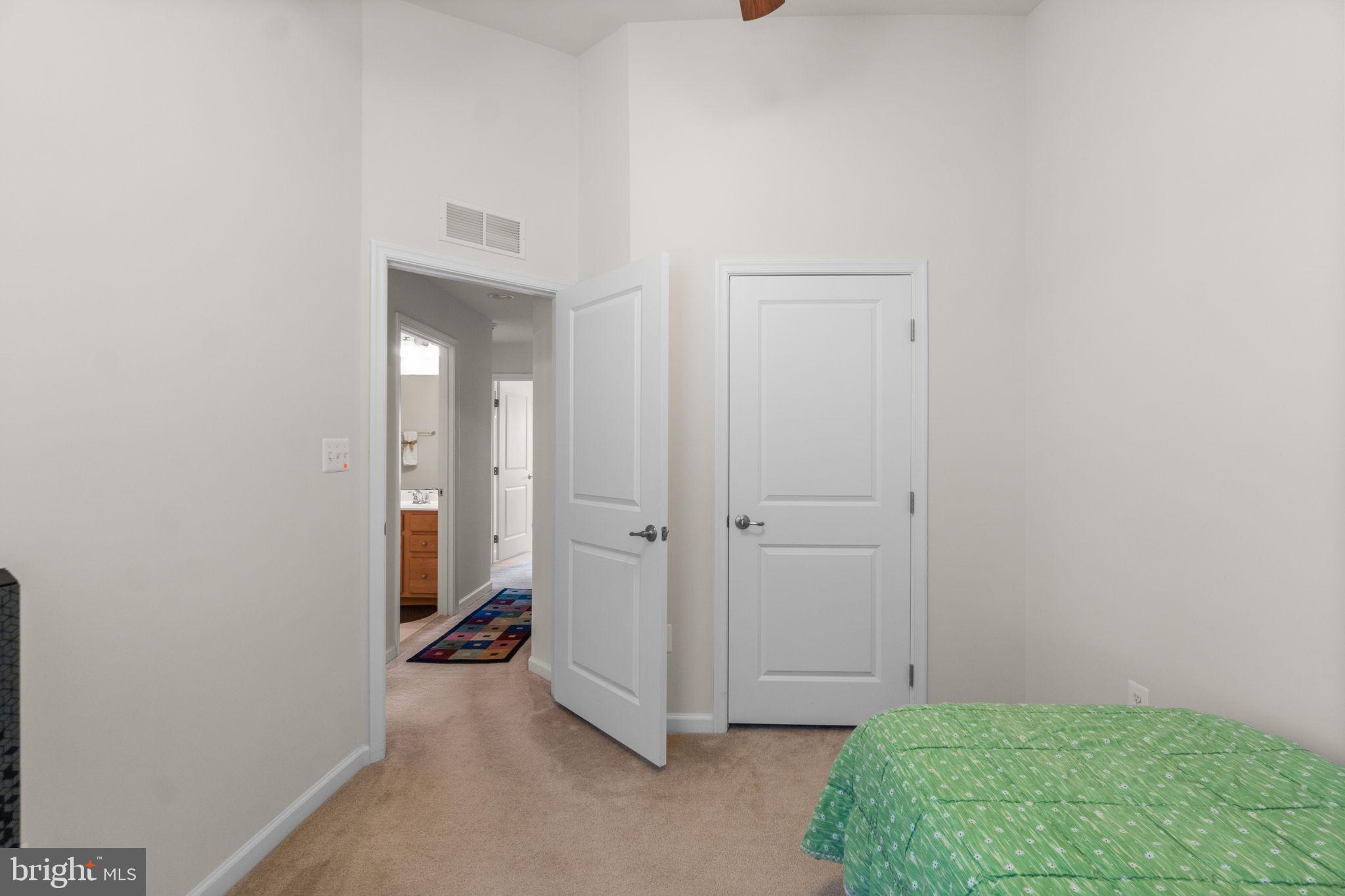 RAINCLIFFE CENTER - Residential