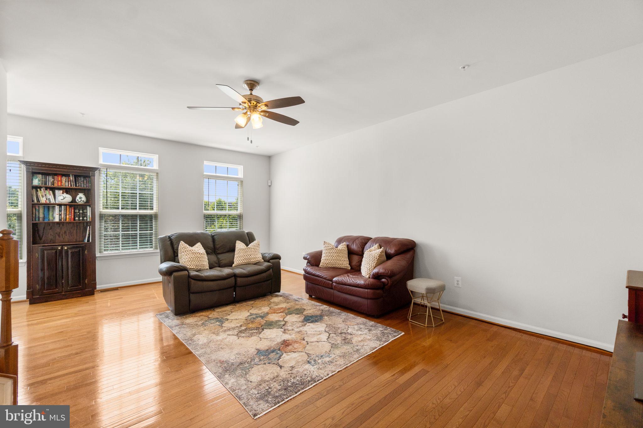 RAINCLIFFE CENTER - Residential