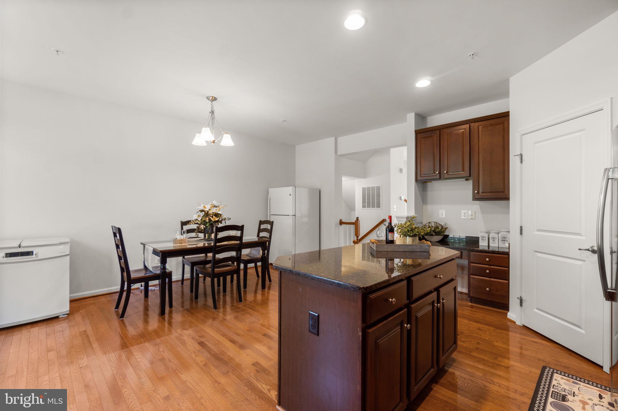 RAINCLIFFE CENTER - Residential