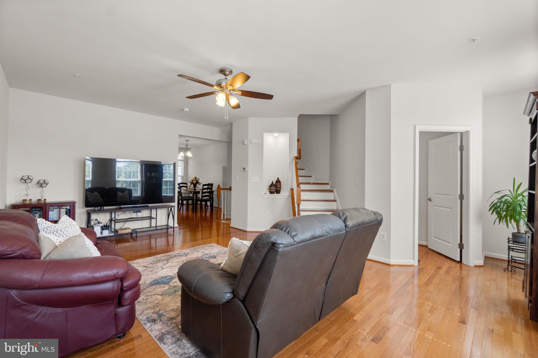 RAINCLIFFE CENTER - Residential