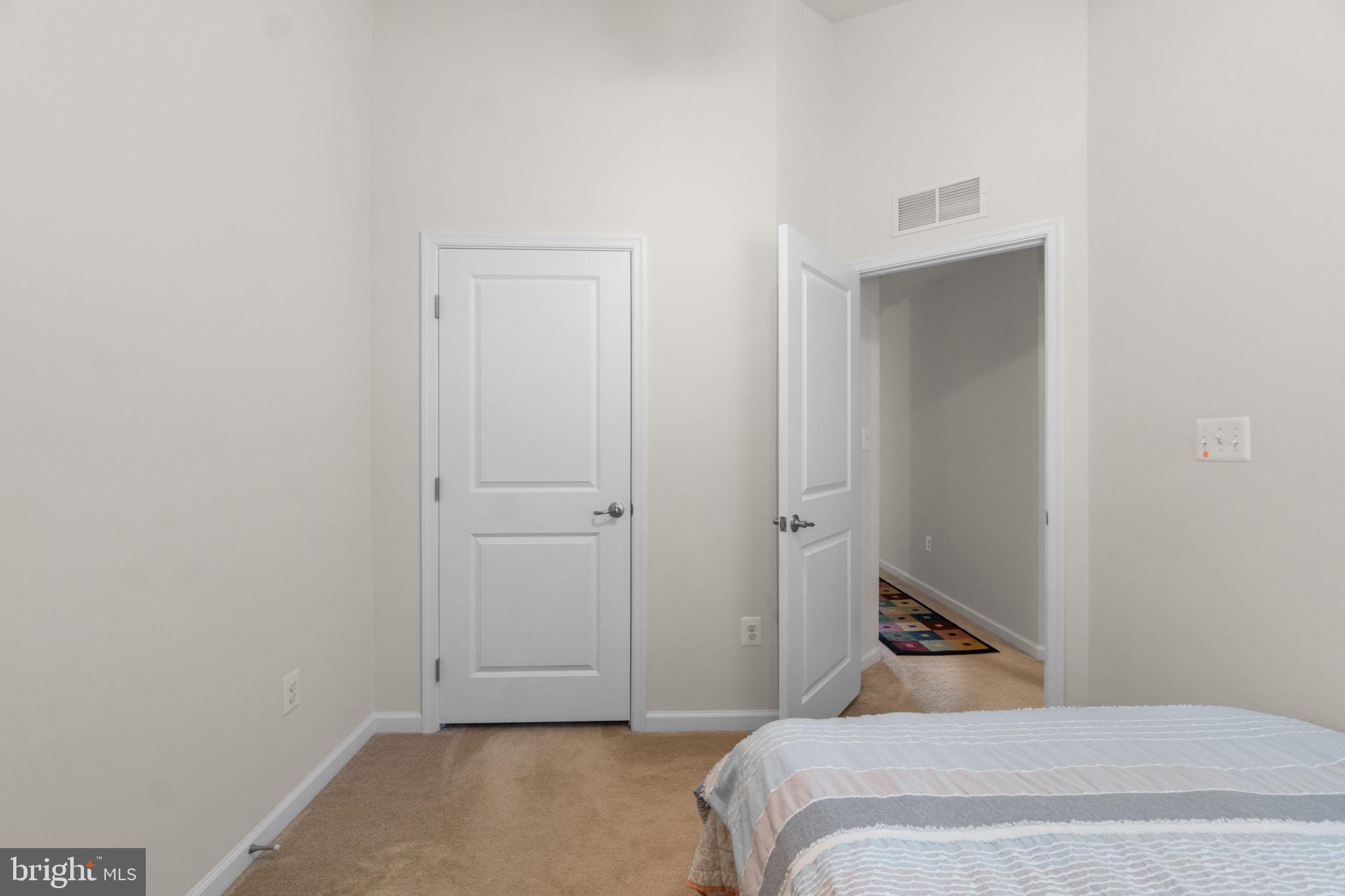 RAINCLIFFE CENTER - Residential