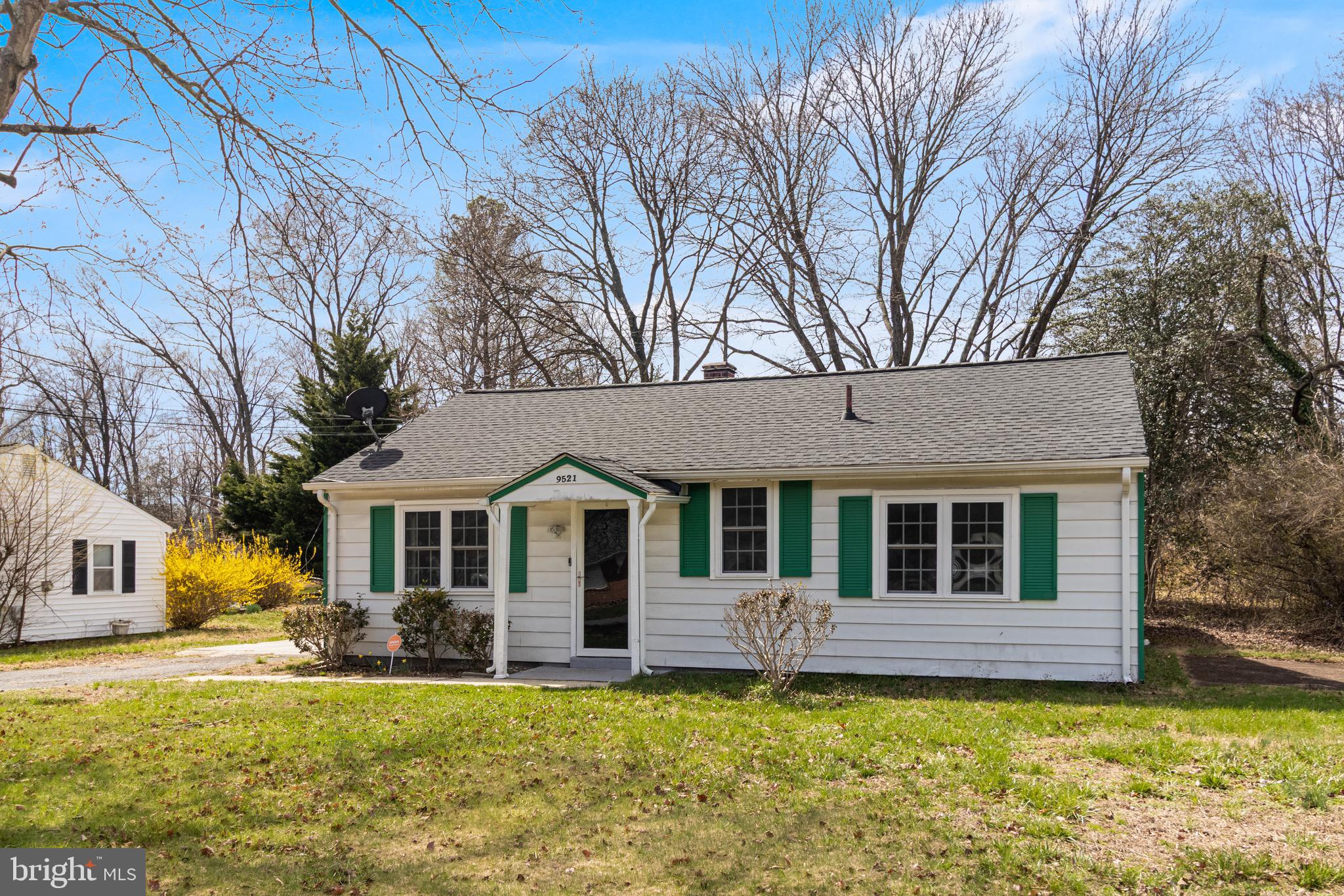 CLINTON - Residential