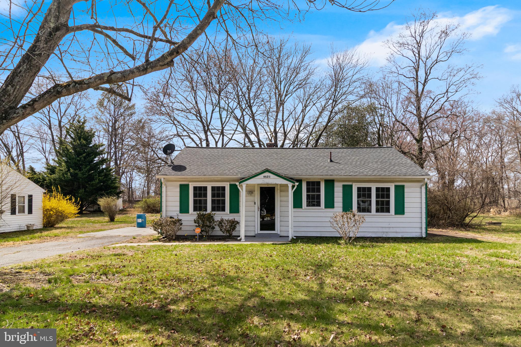 CLINTON - Residential