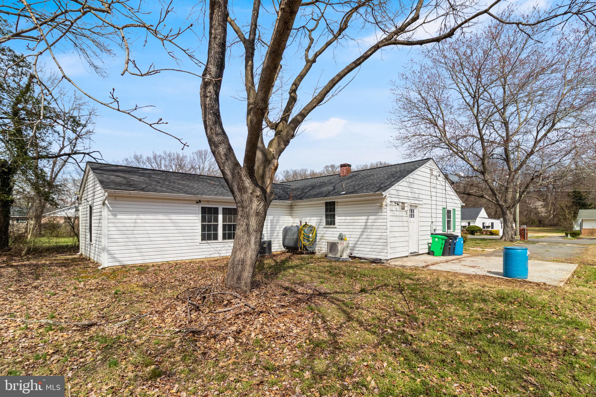 CLINTON - Residential