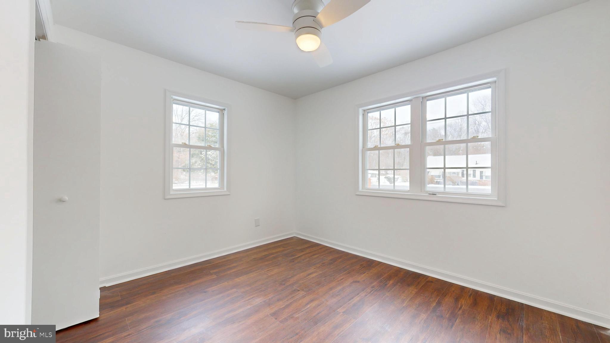 CLINTON - Residential