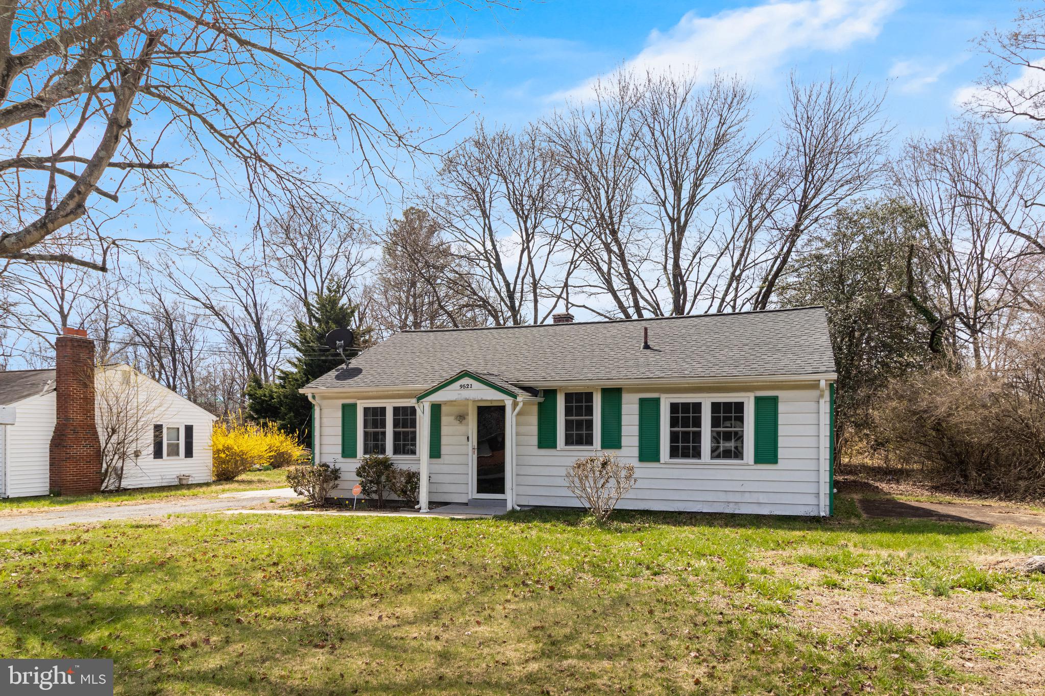 CLINTON - Residential