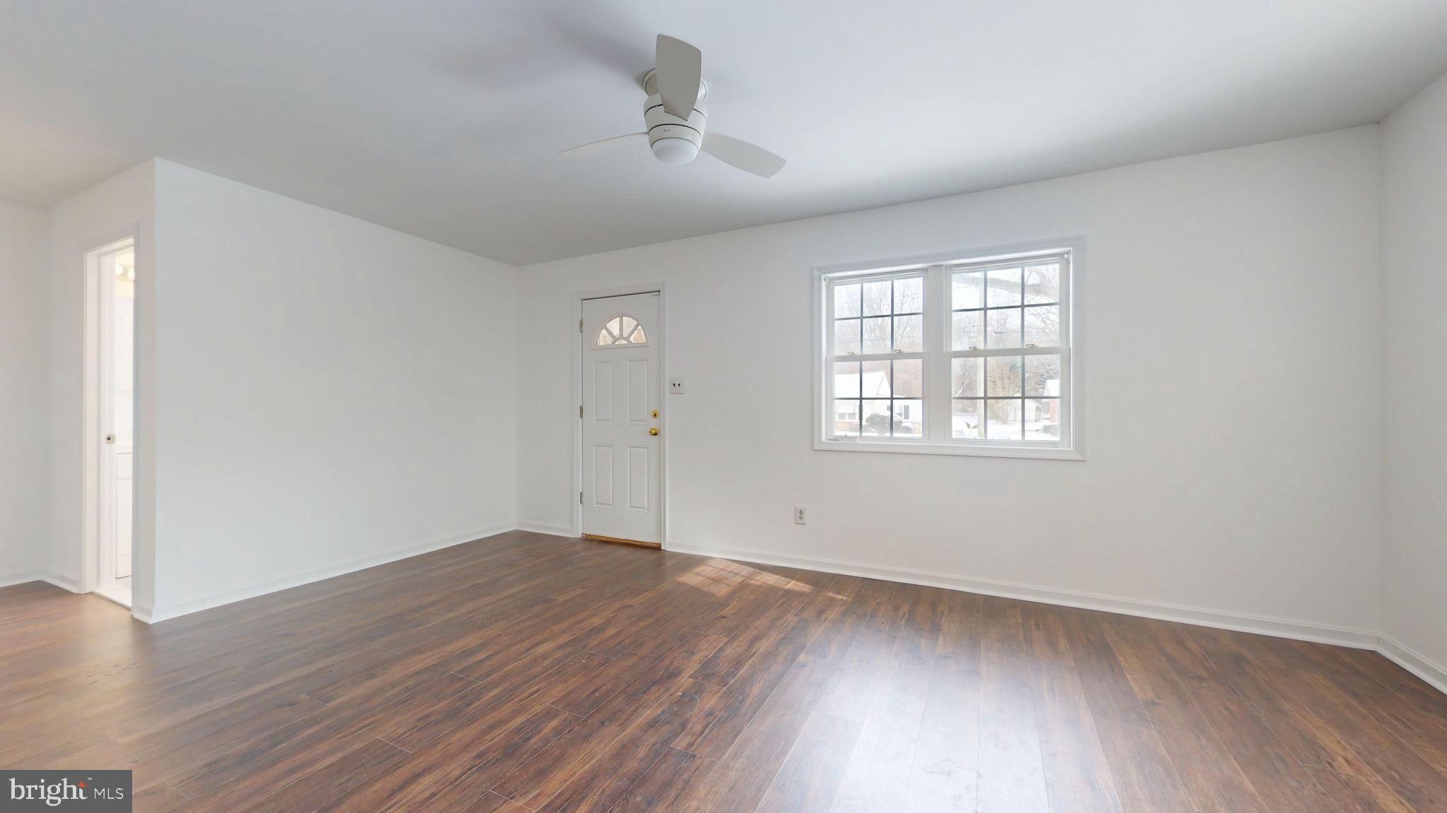 CLINTON - Residential