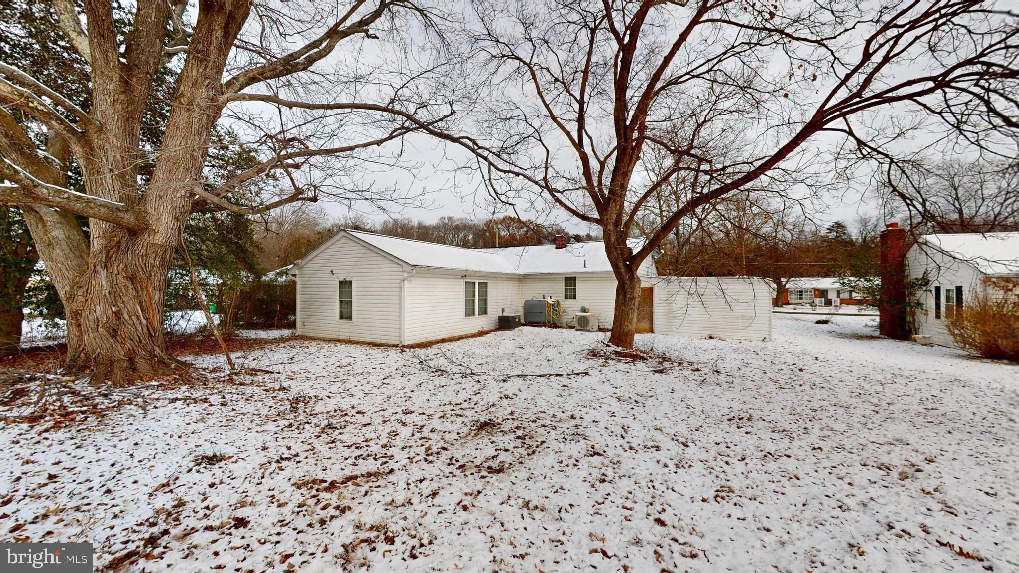 CLINTON - Residential