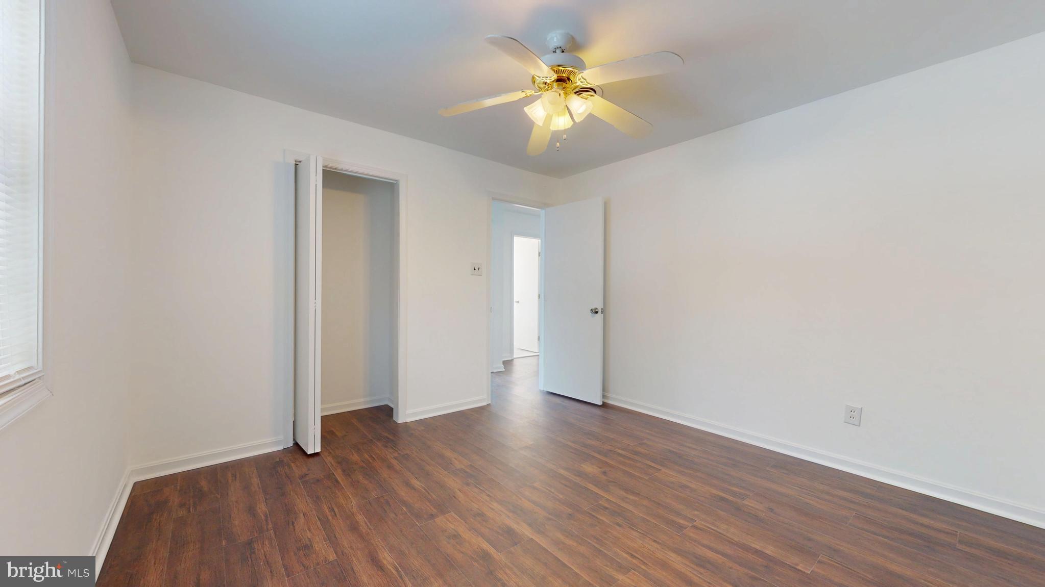 CLINTON - Residential