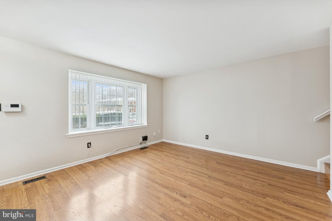 WHISKEY BOTTOM - Residential Lease