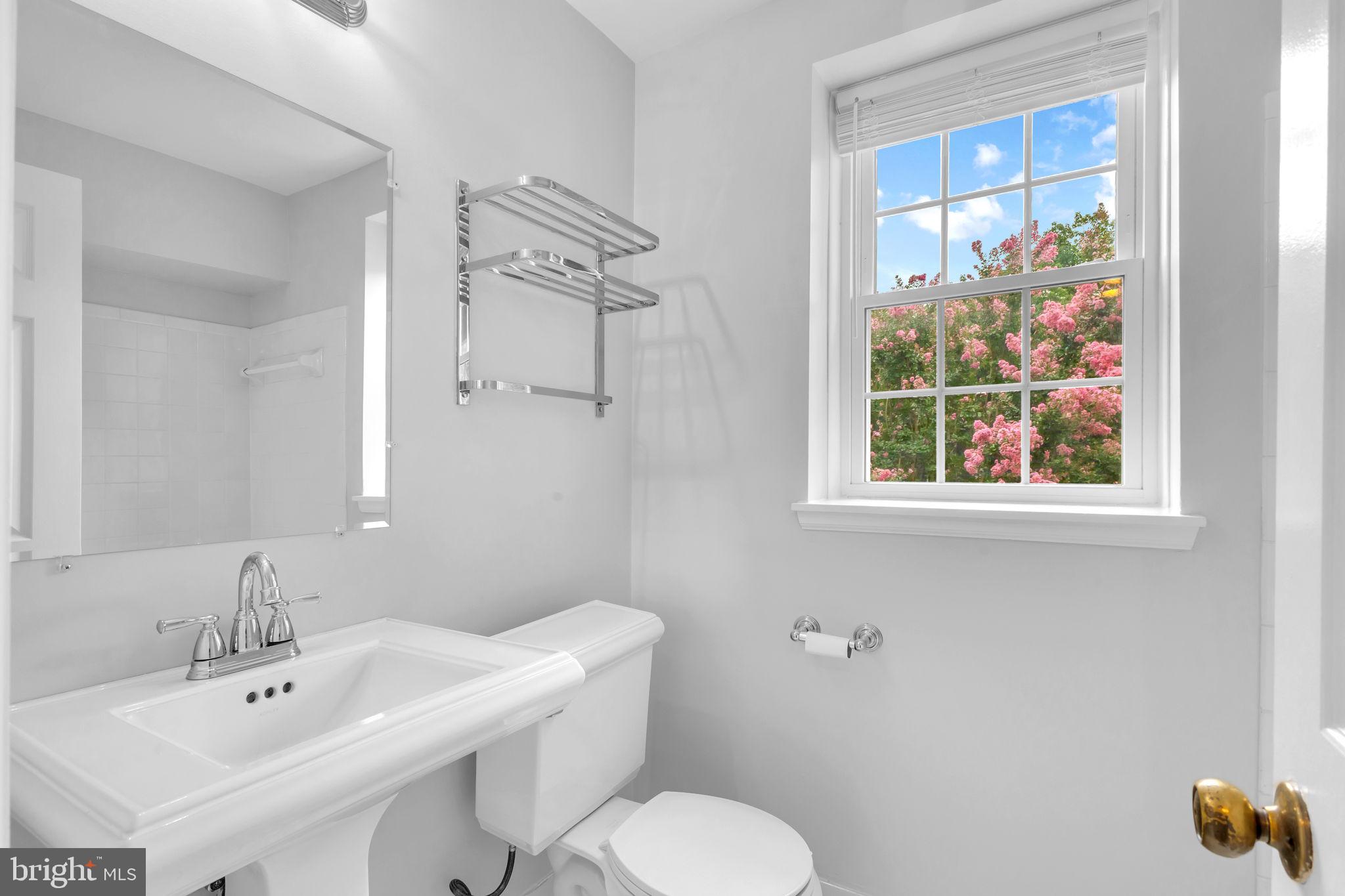 FAIRLINGTON VILLAGES - Residential Lease