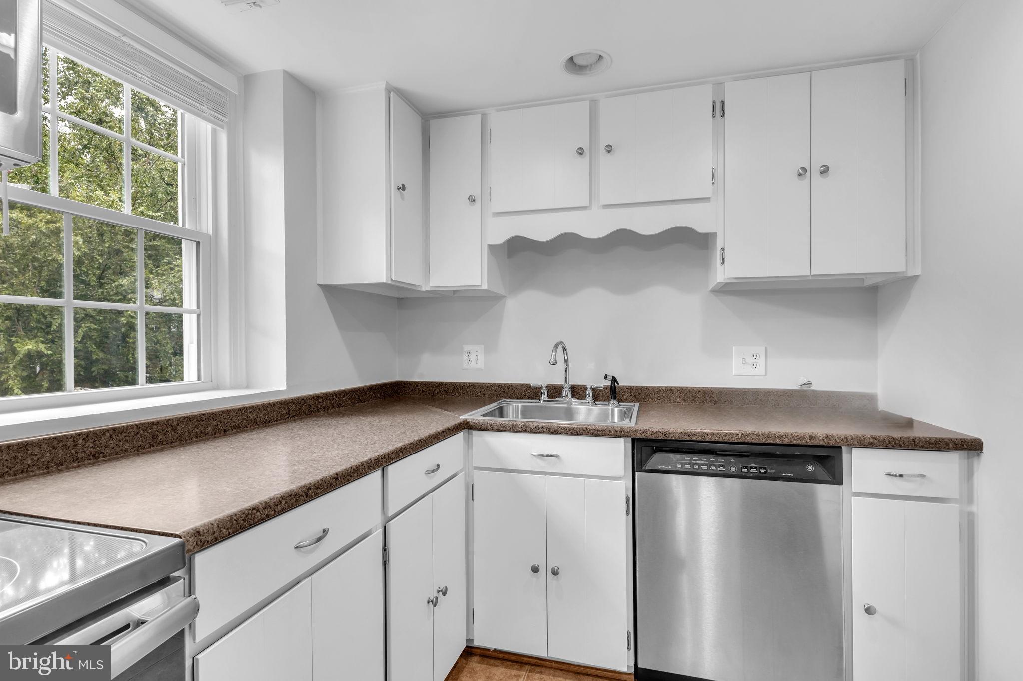 FAIRLINGTON VILLAGES - Residential Lease