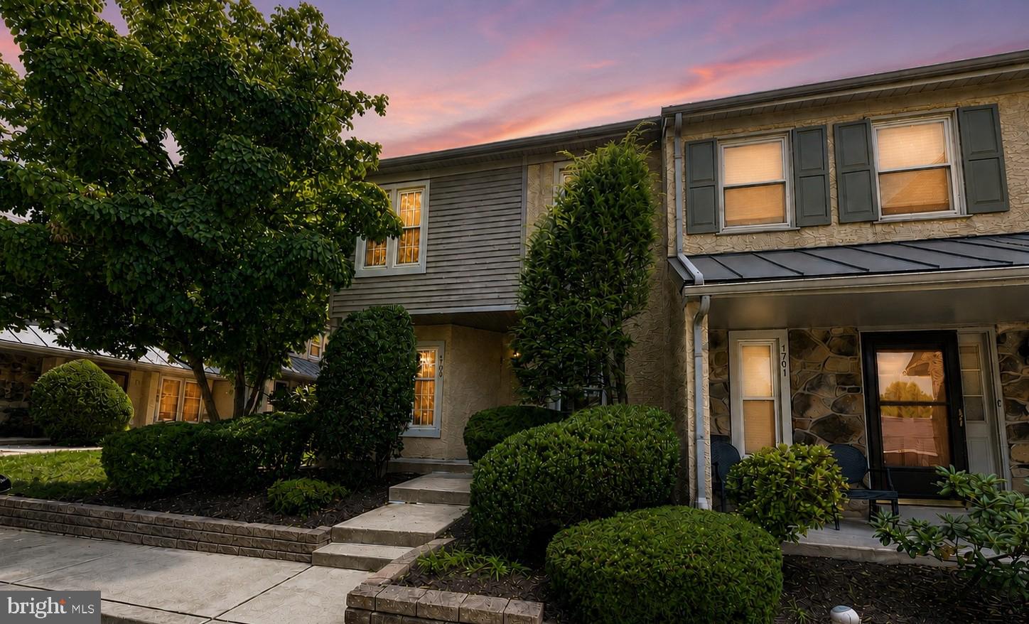 1700 NEWMARKET COURT