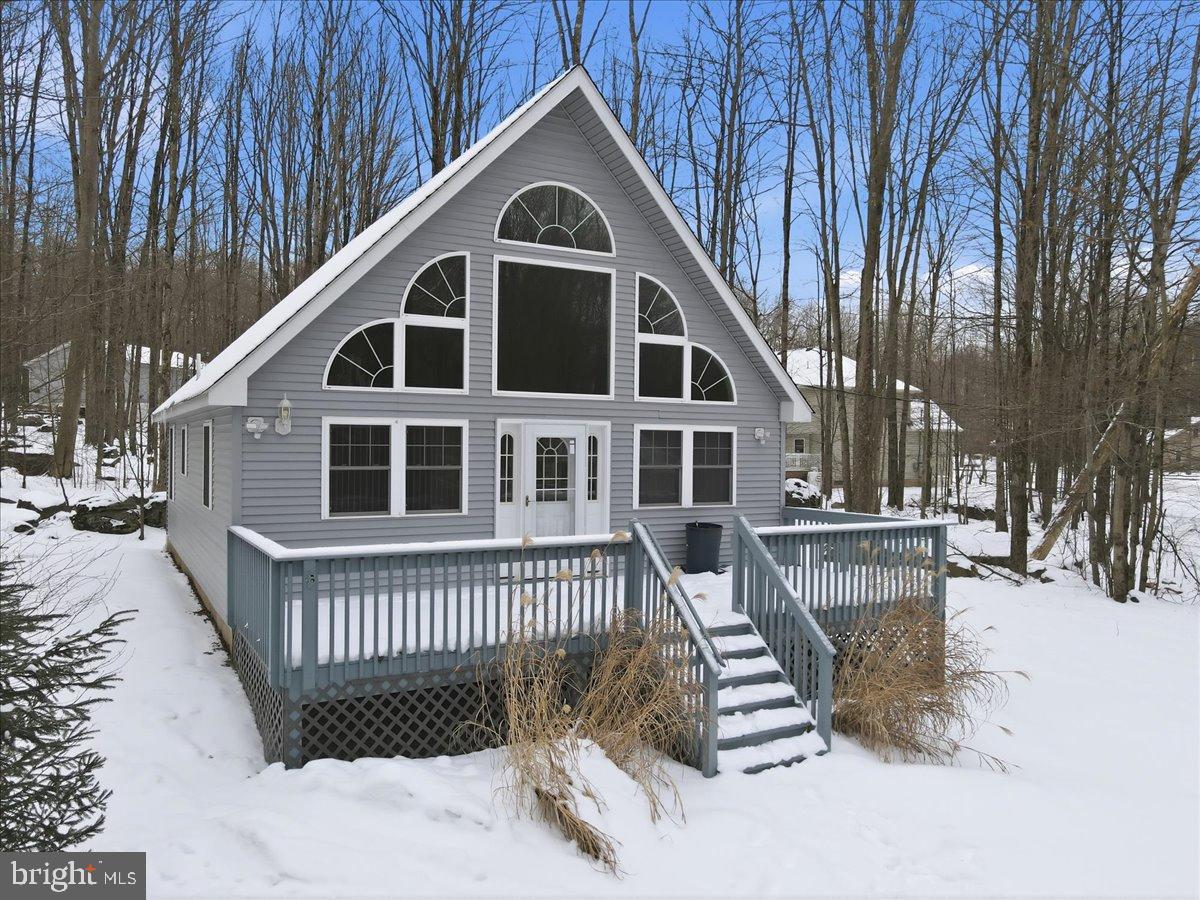 ARROWHEAD LAKES - Residential