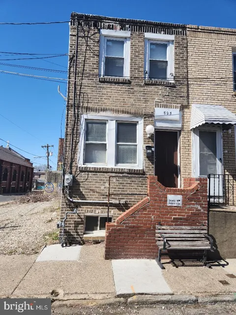825 Dauphin Street, Camden, NJ MLS: NJCD2088800