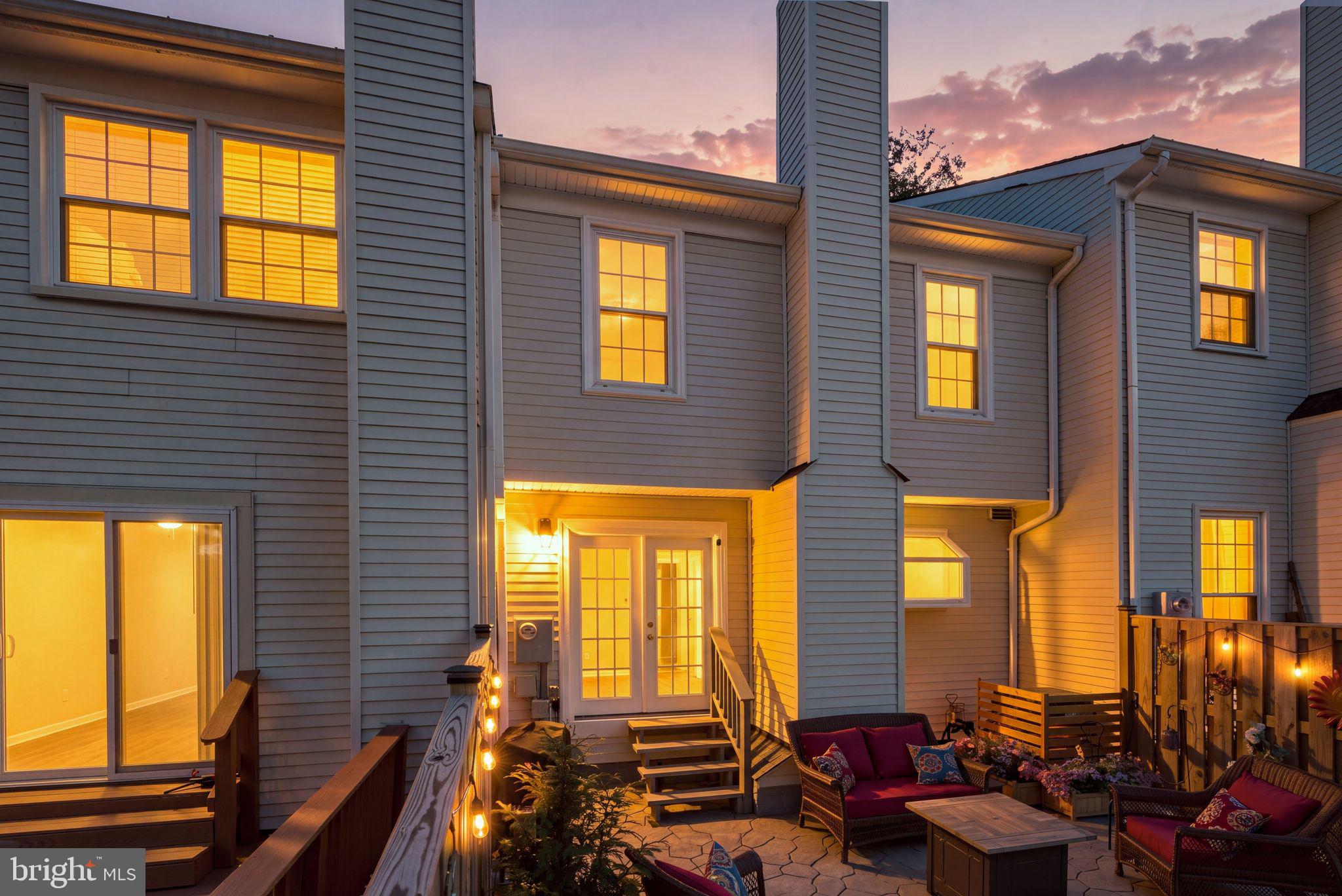 6614 SKY BLUE COURT