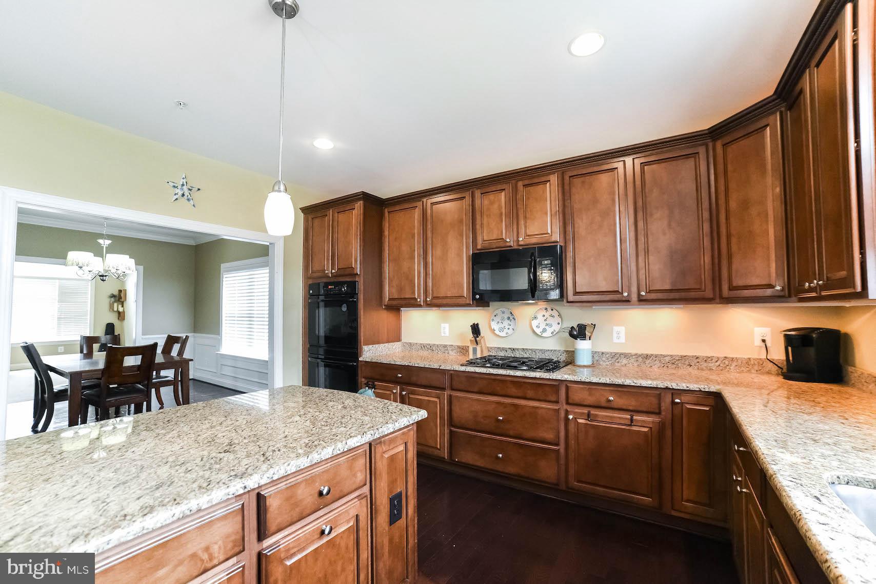 ESTATES AT JOY CHAPEL - Residential