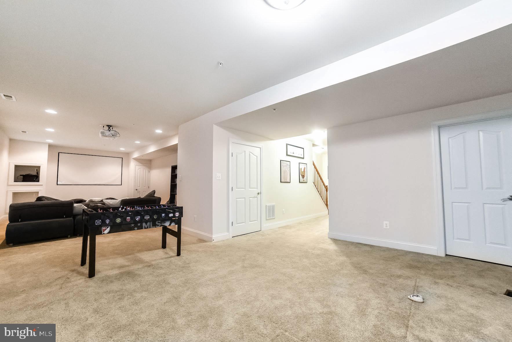 ESTATES AT JOY CHAPEL - Residential