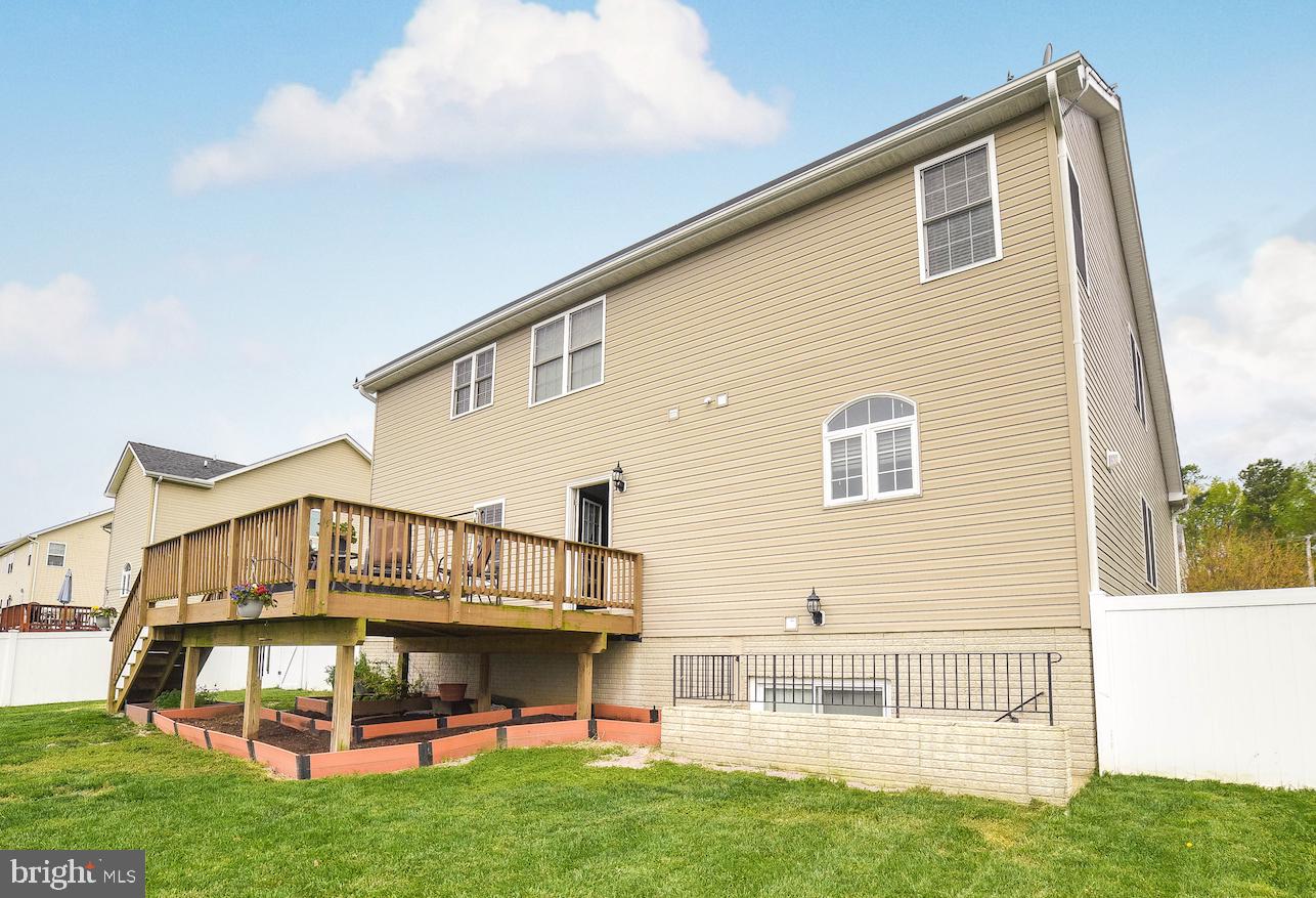 ESTATES AT JOY CHAPEL - Residential