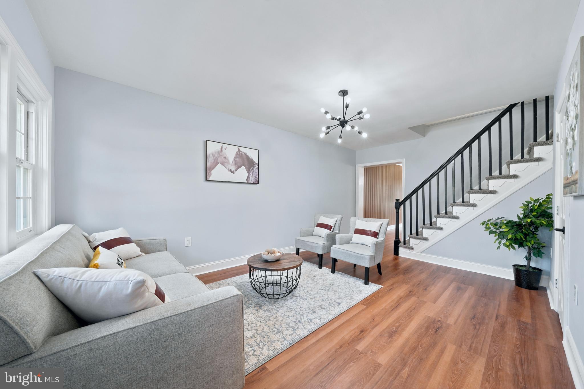 113 W VAN BUREN AVENUE