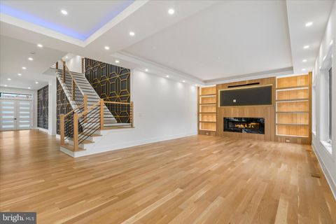 1832 PIMMIT DRIVE FALLS CHURCH VA 22043