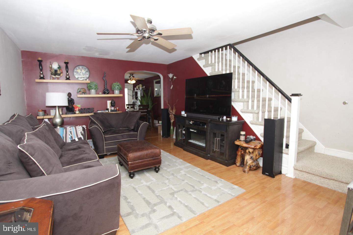 COLLINGDALE - Residential