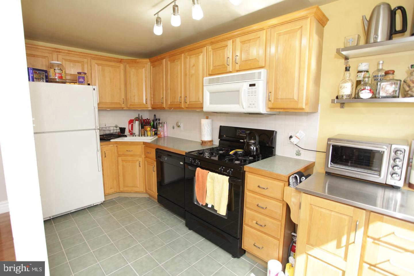 COLLINGDALE - Residential