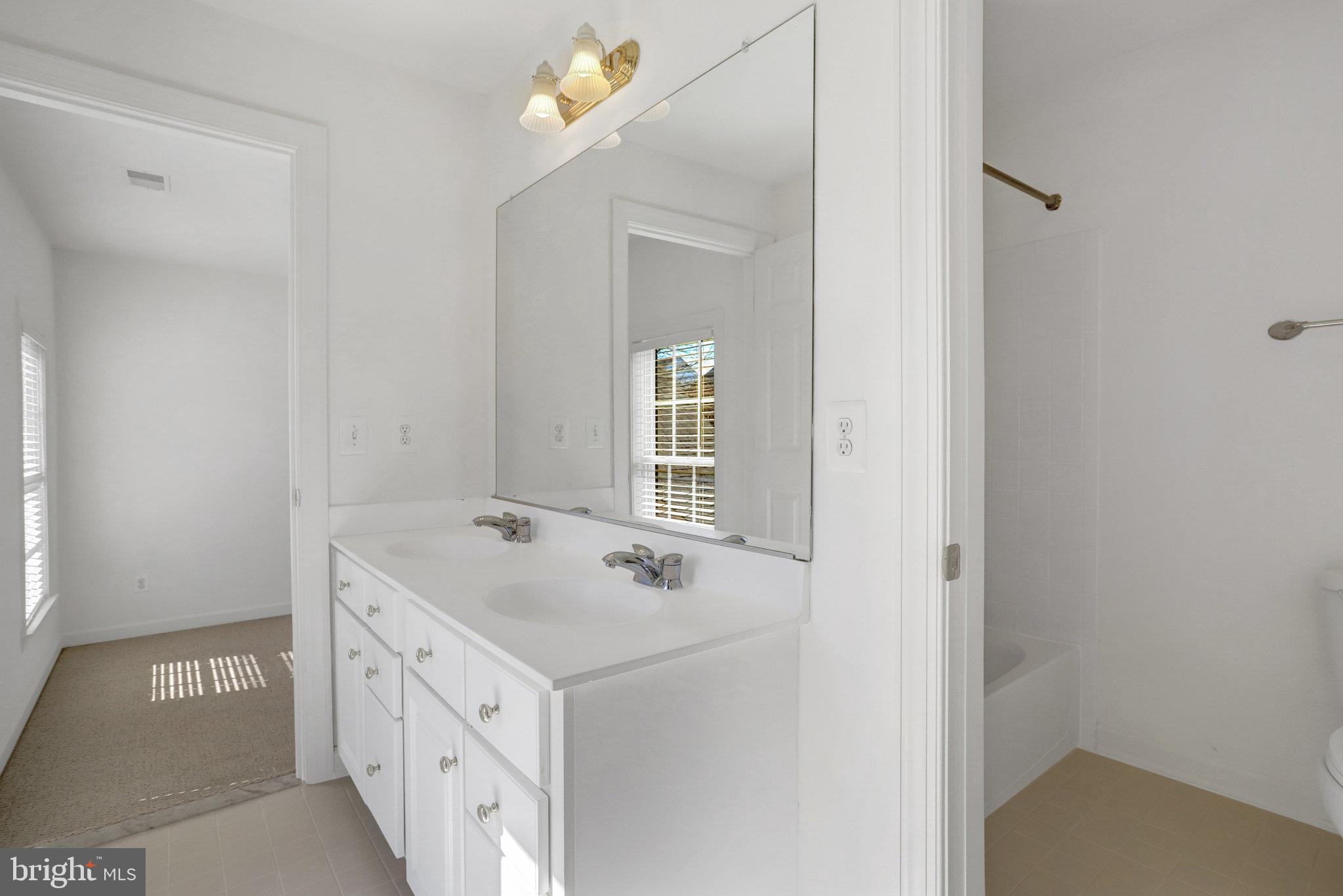 GUNNELL ESTATES - Residential