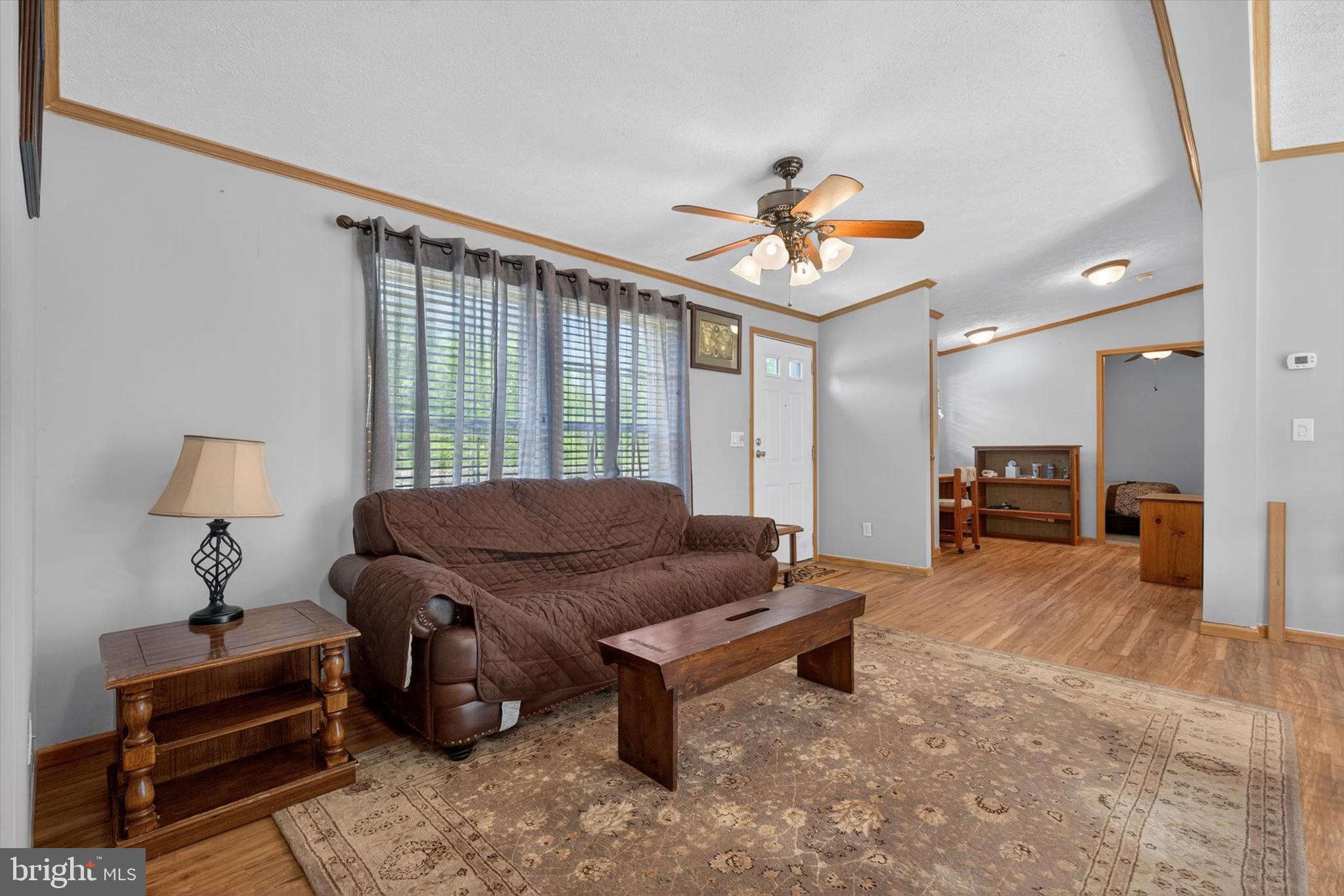 910 PINES ROAD