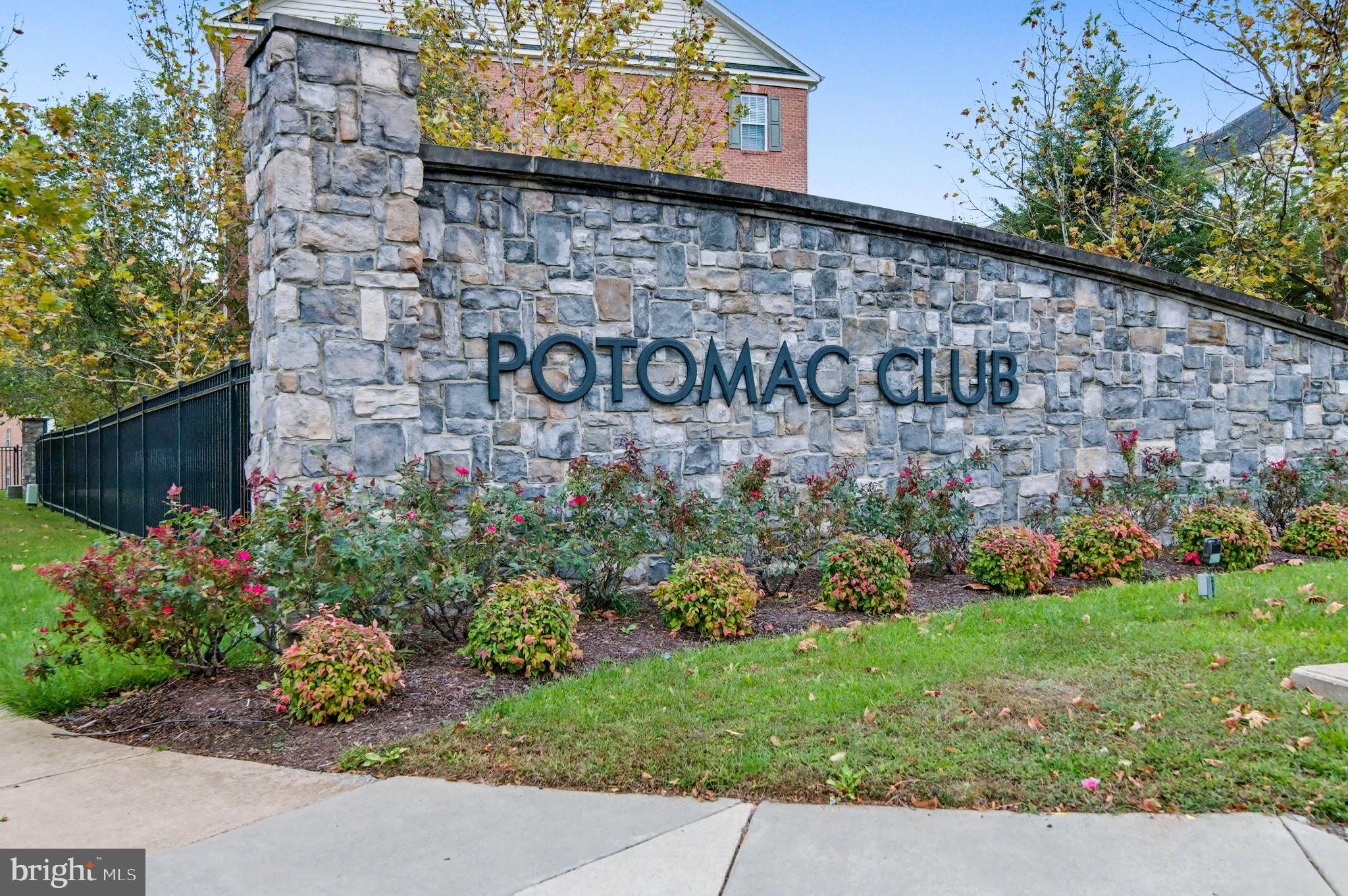 2689 SHEFFIELD HILL WAY