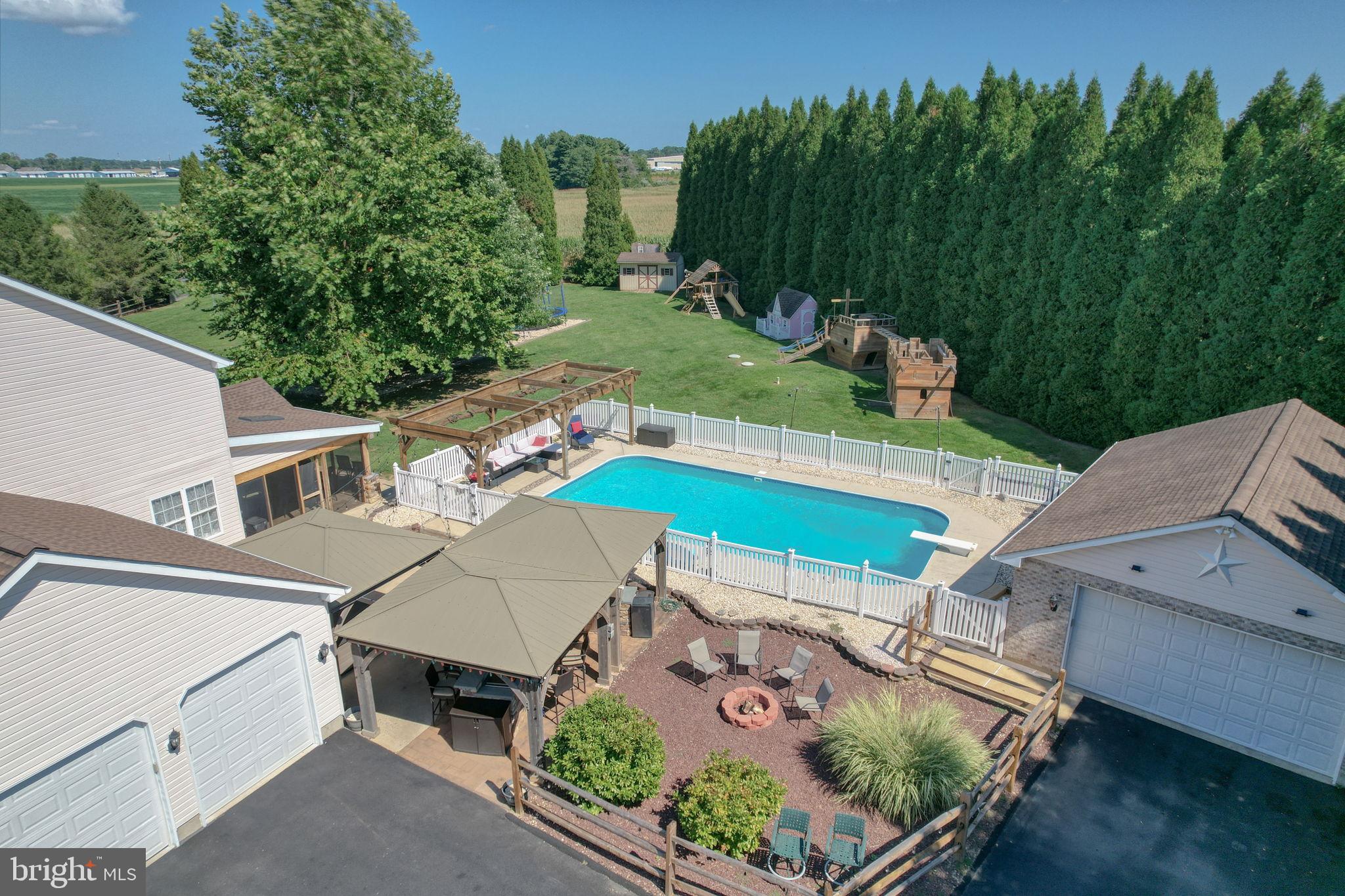 703 BACK CREEK LANE
