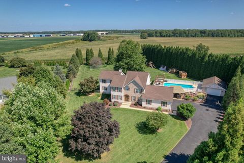 703 BACK CREEK LANE MIDDLETOWN DE 19709