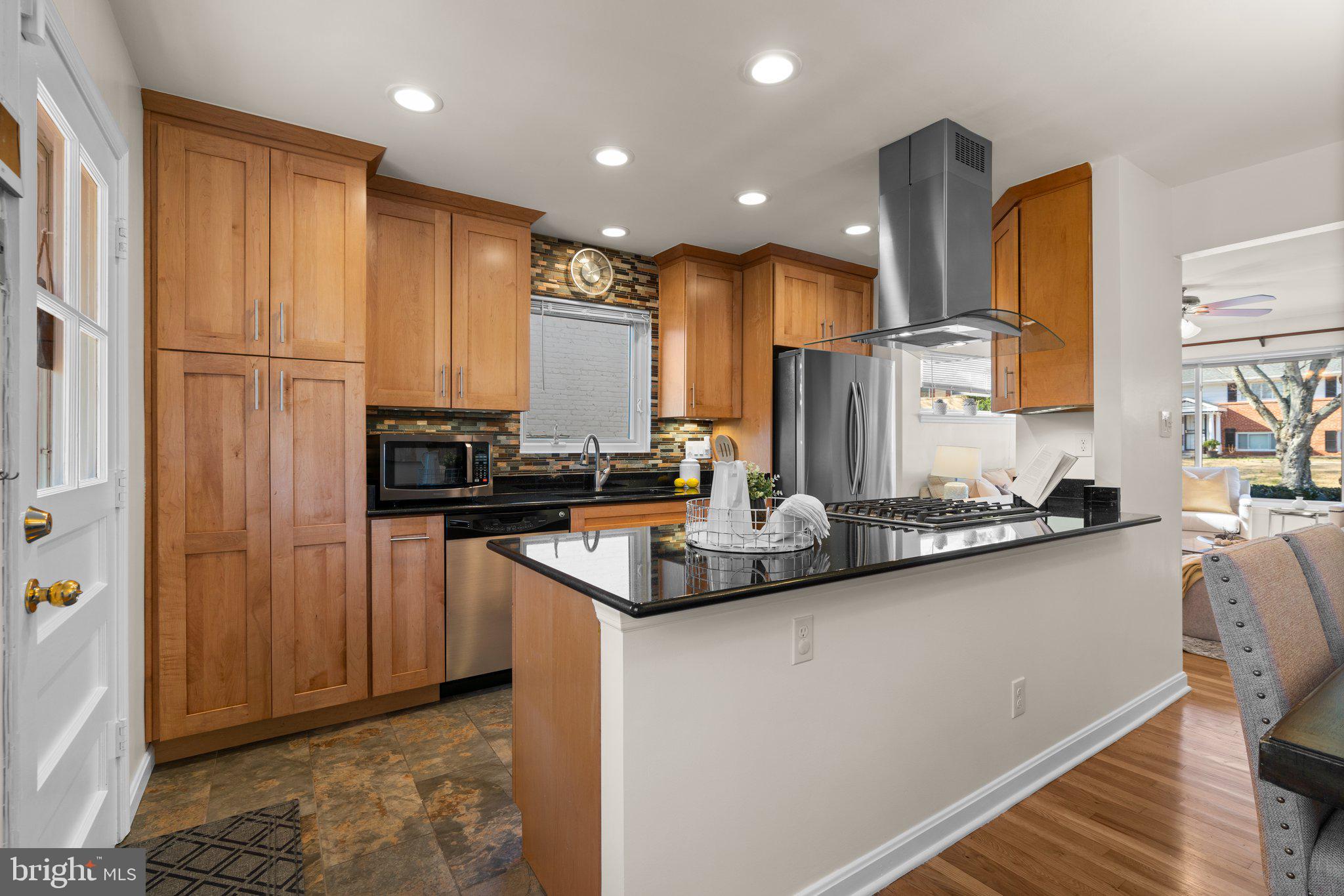 CONN AVE HILLS - Residential