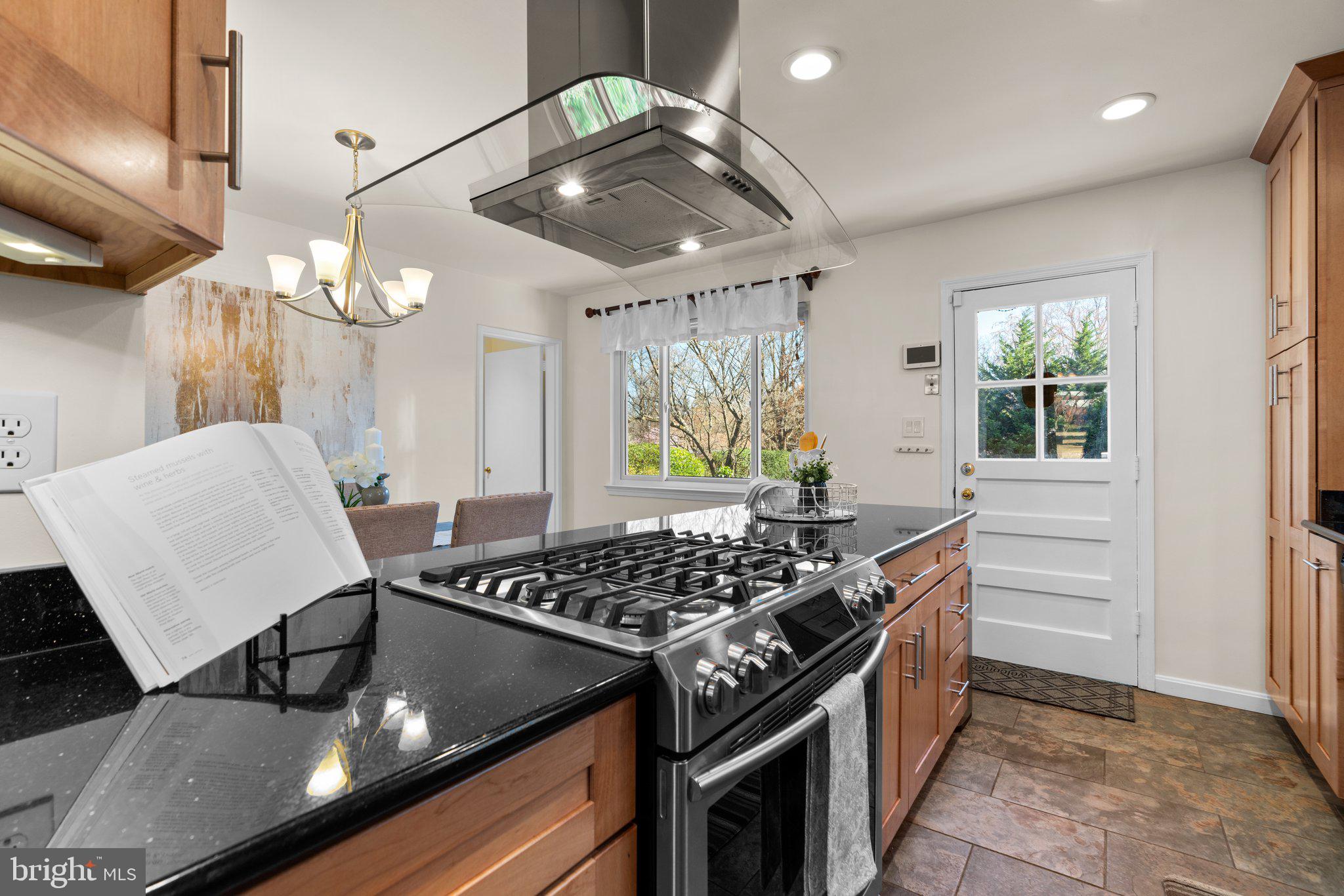 CONN AVE HILLS - Residential