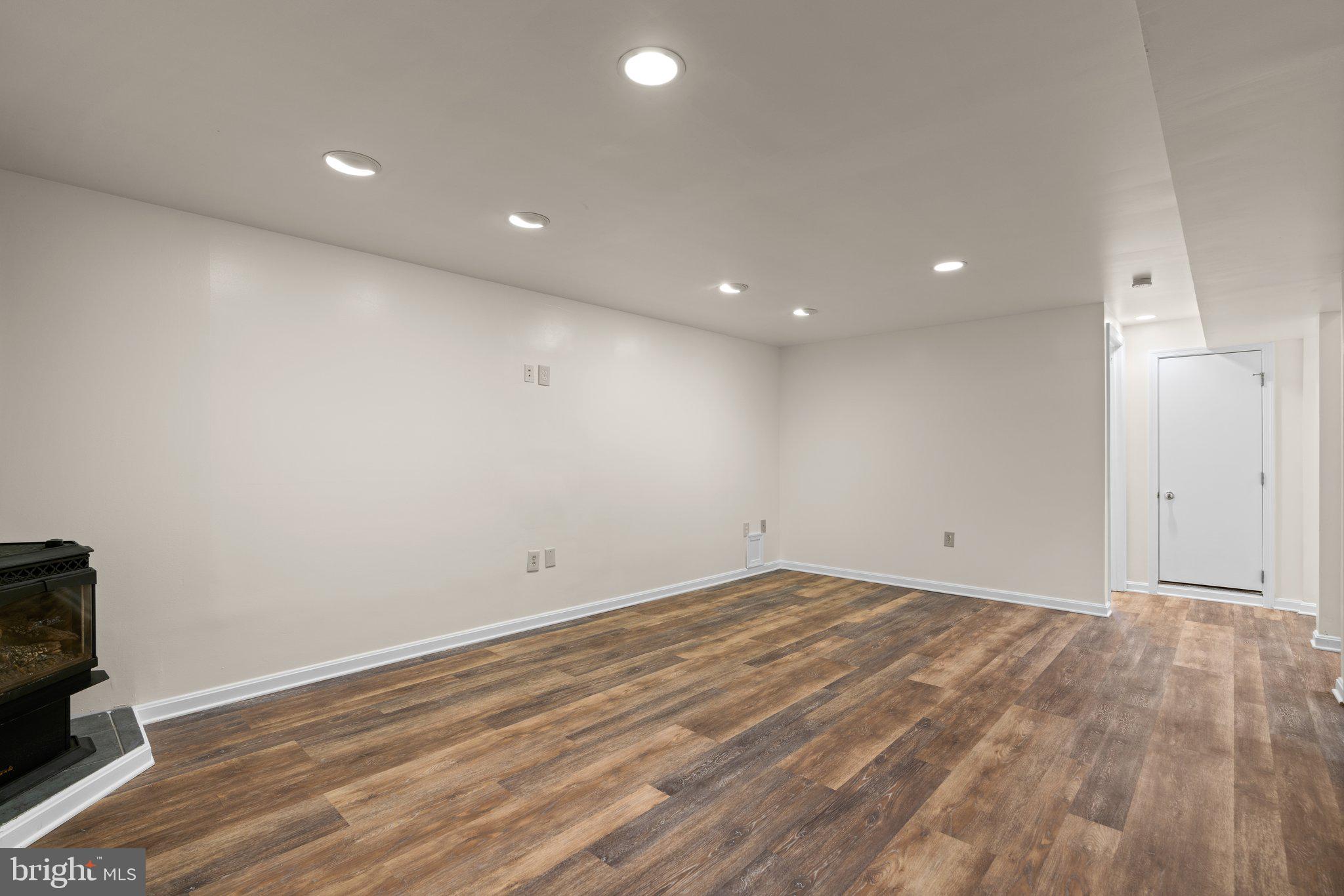 CONN AVE HILLS - Residential