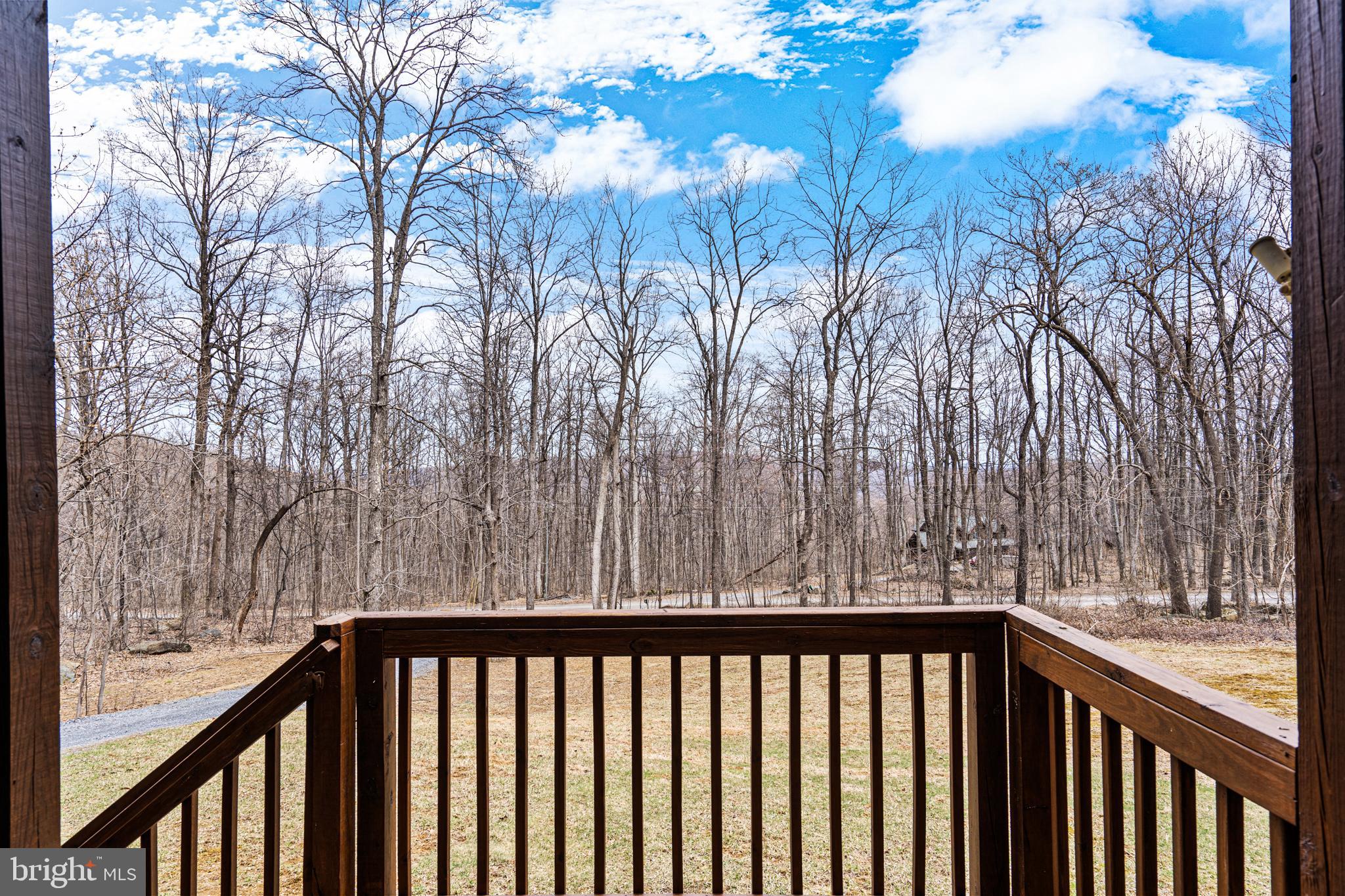 MOSBY MOUNTAIN ESTATES - Residential