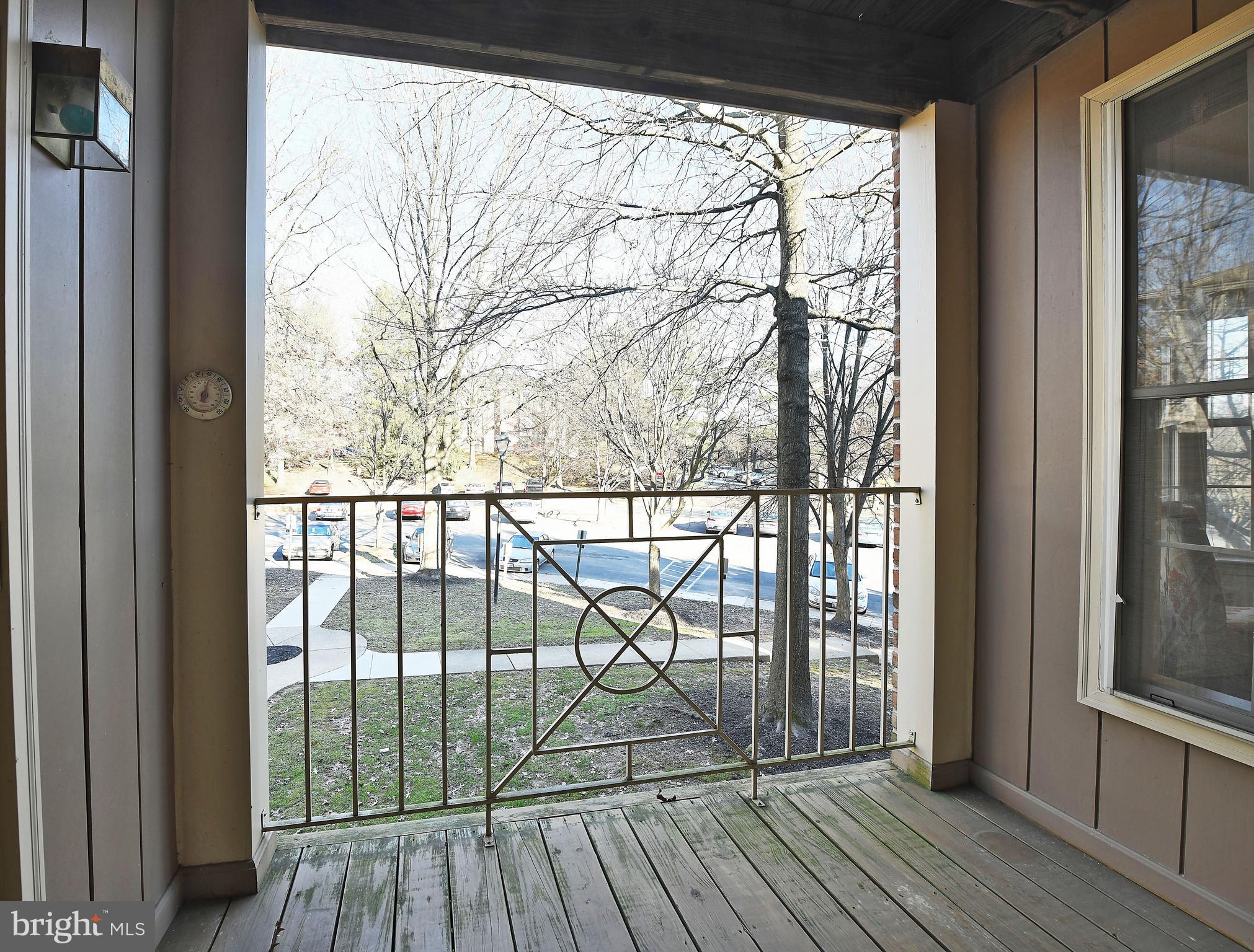 THE POINTE - Residential