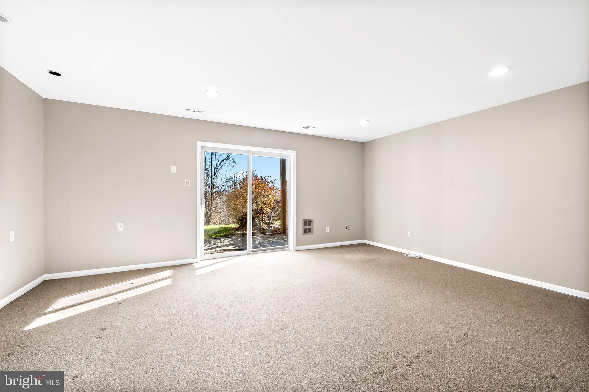 LOVETON FARMS - Residential