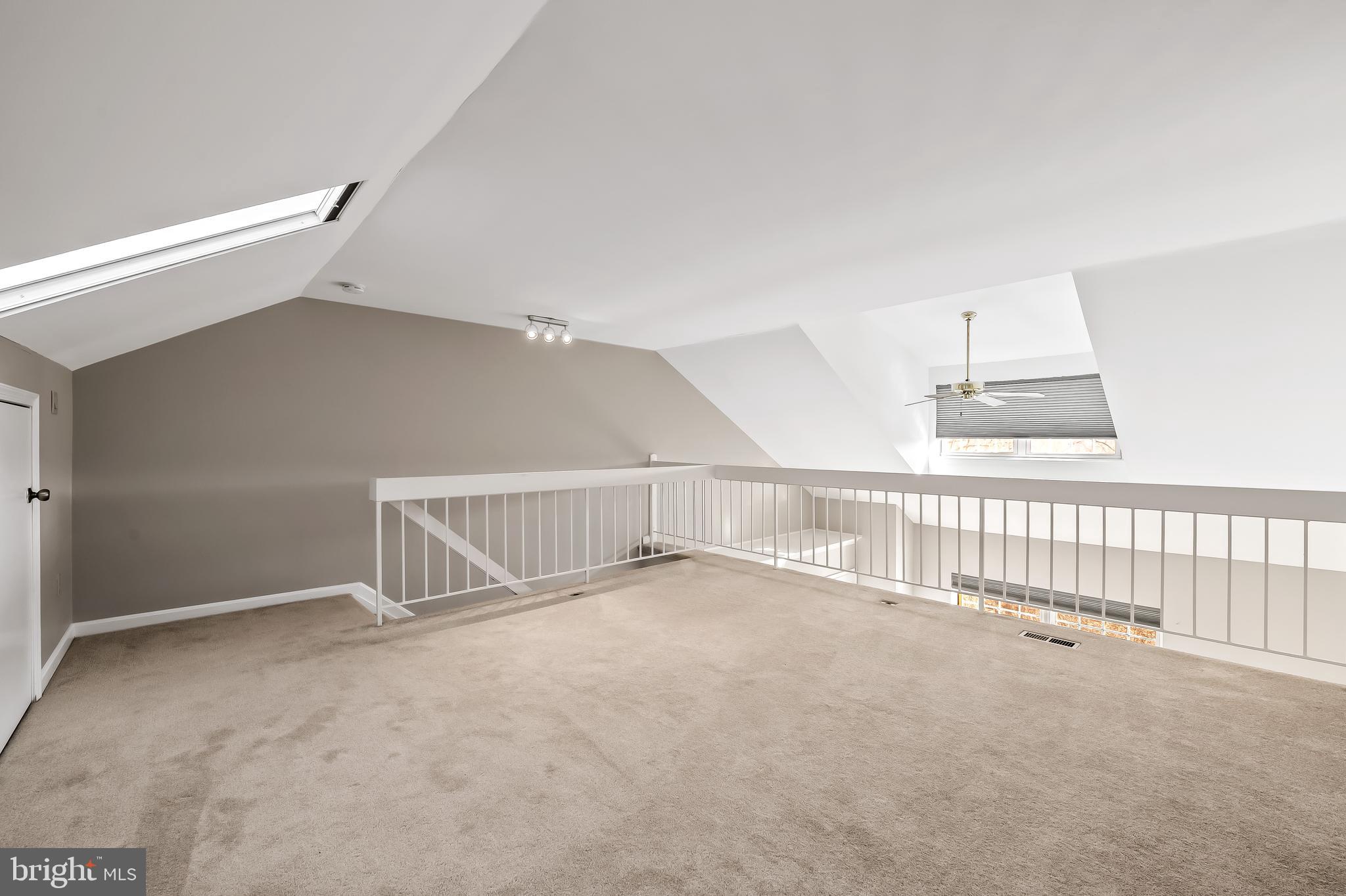 LOVETON FARMS - Residential