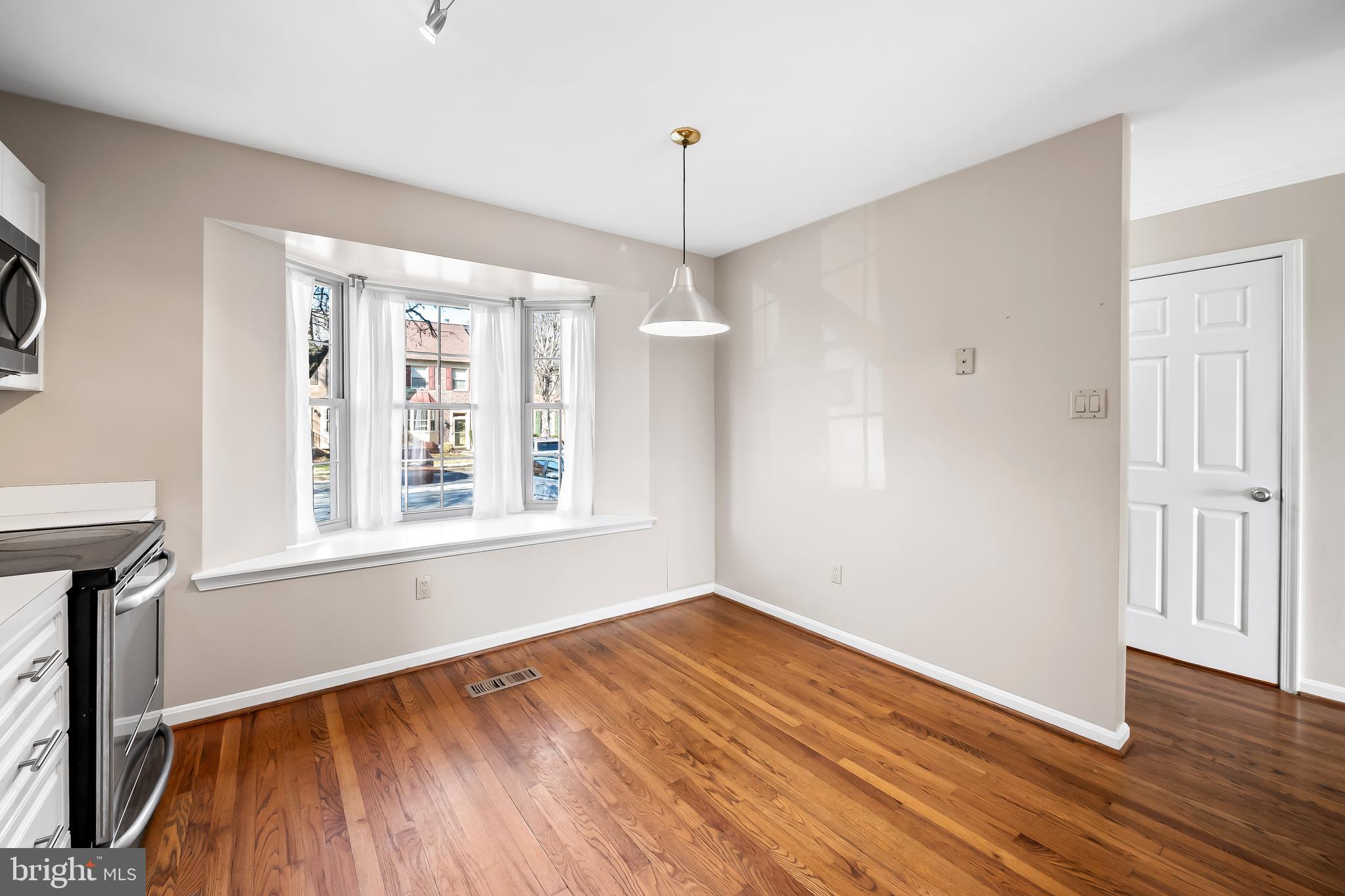 LOVETON FARMS - Residential