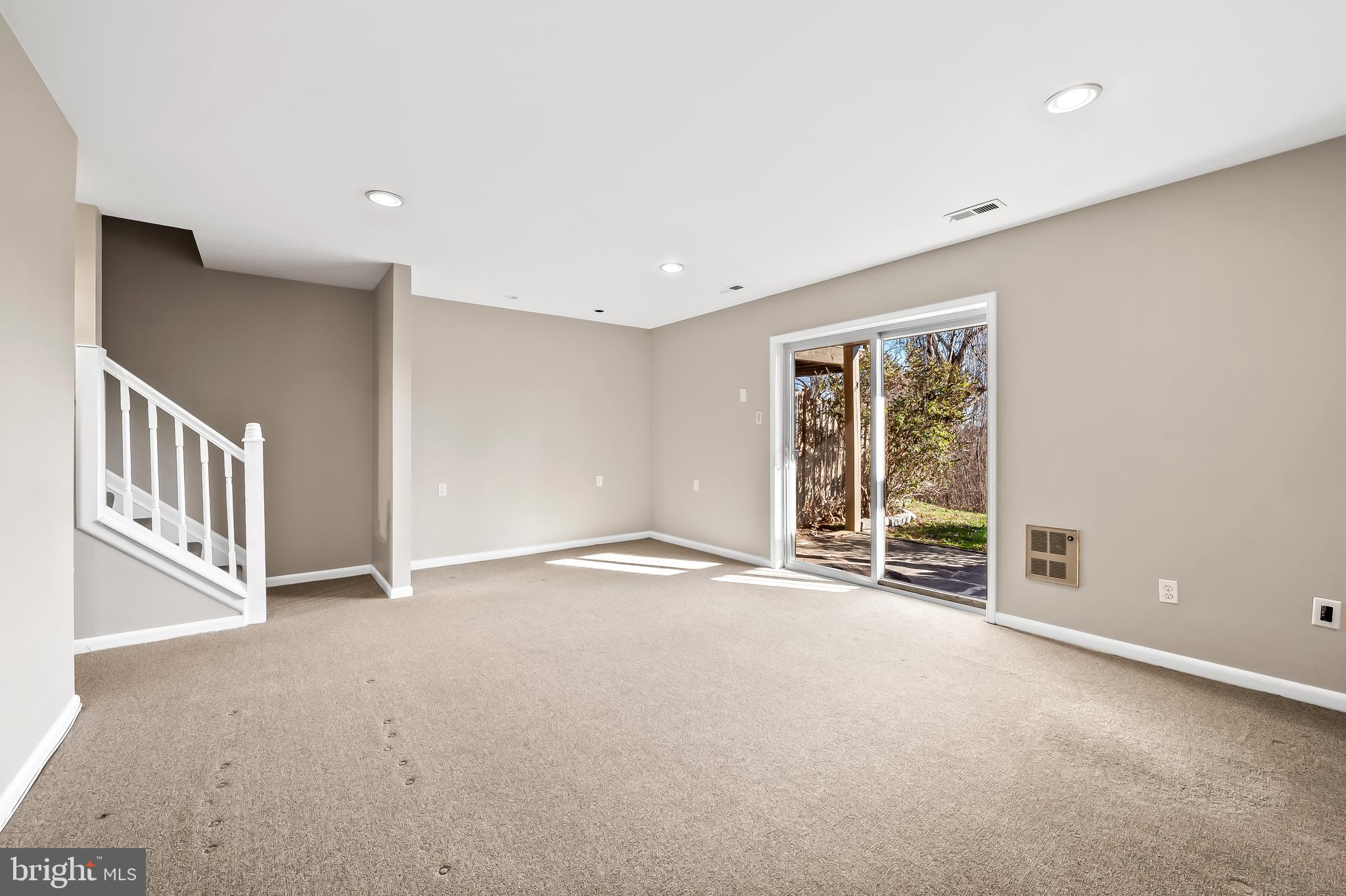 LOVETON FARMS - Residential